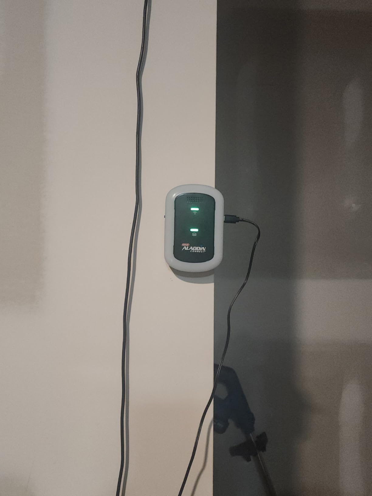 Genie Aladdin Connect Smart Garage Door Controller, Single Door Kit ALKT2-R | Wi-Fi Enabled, App Control, Works with Most Major Brands, Monitor & Control Garage from Anywhere with iOS & Android Devices customer photo 2