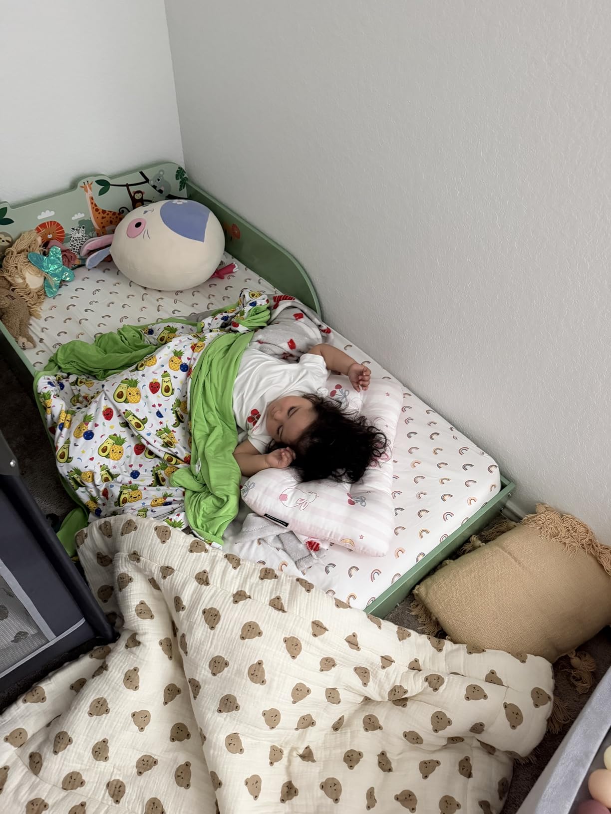 Delta Children Dino Wood Floor Toddler Bed with Reusable Stickers, Green customer photo 1
