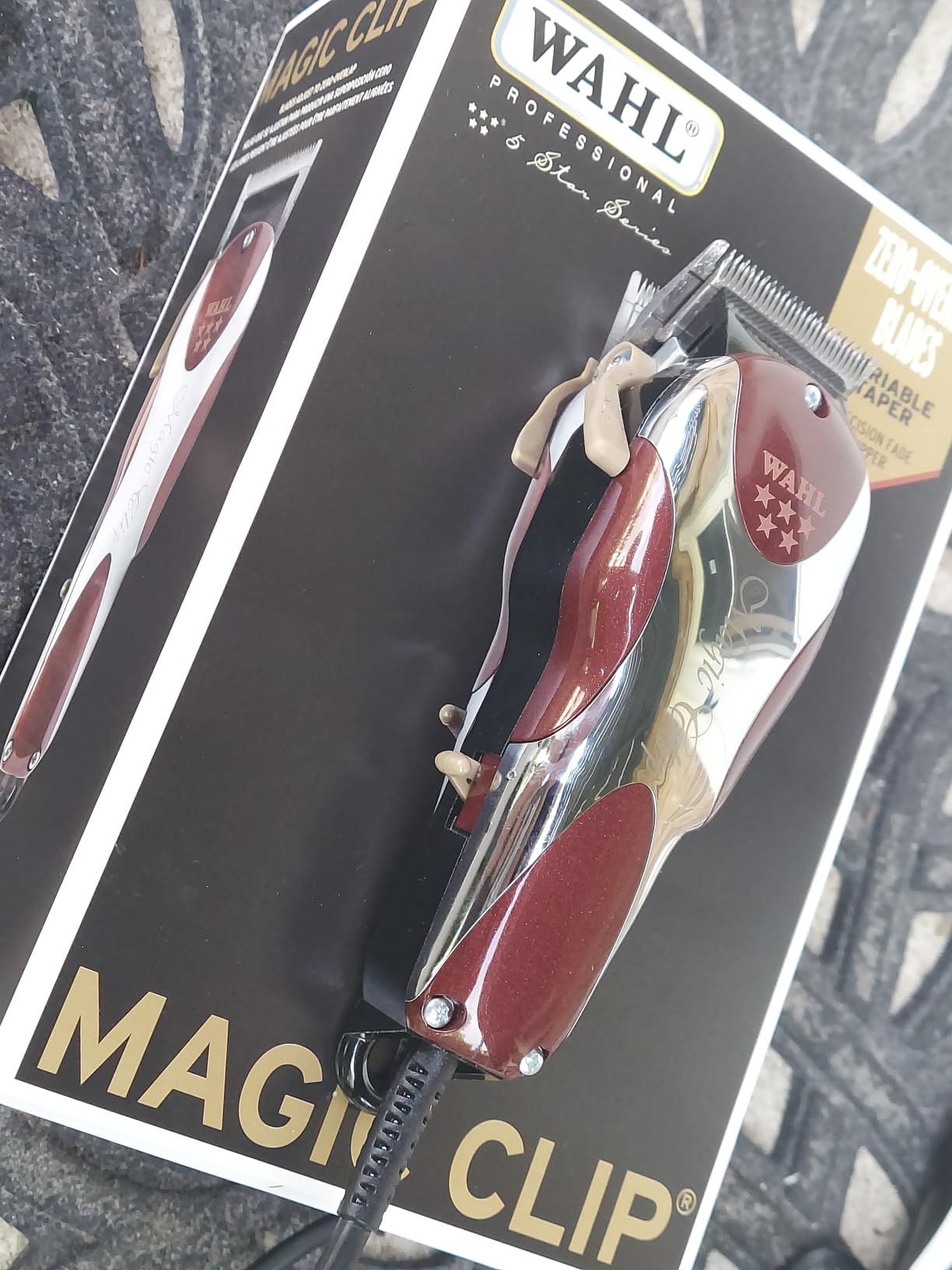 Wahl Professional 5-Star Magic Clip Corded Fade Clipper - Model 8451 customer photo 2