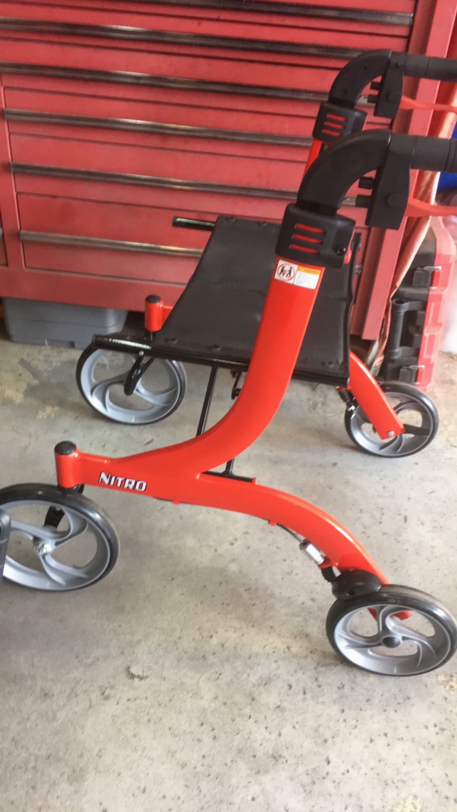 Drive Medical RTL10266 Nitro Euro-Style 4-Wheel Rollator Walker With Seat, Red customer photo 2