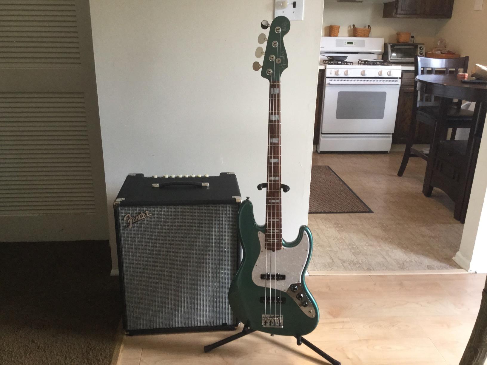 Fender Rumble 500W V3 Bass Guitar Amplifier Combo with Eminence Speakers customer photo 1