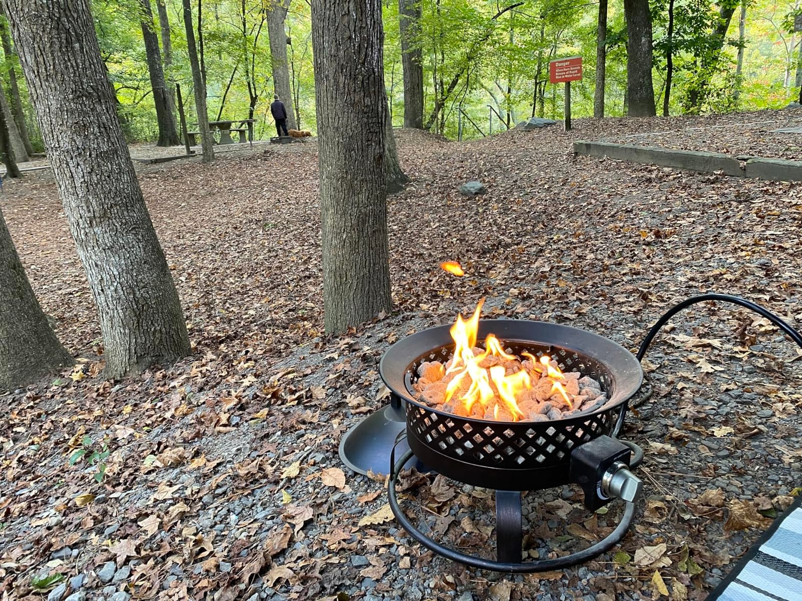 Bond Manufacturing 67836 54,000 BTU Aurora Camping, Backyard, Tailgating, Hunting and Patio. Locking Lid & Carry Handle Portable Steel Propane Gas Fire Pit Outdoor Firebowl, 18.5 inch, Bronze customer photo 2