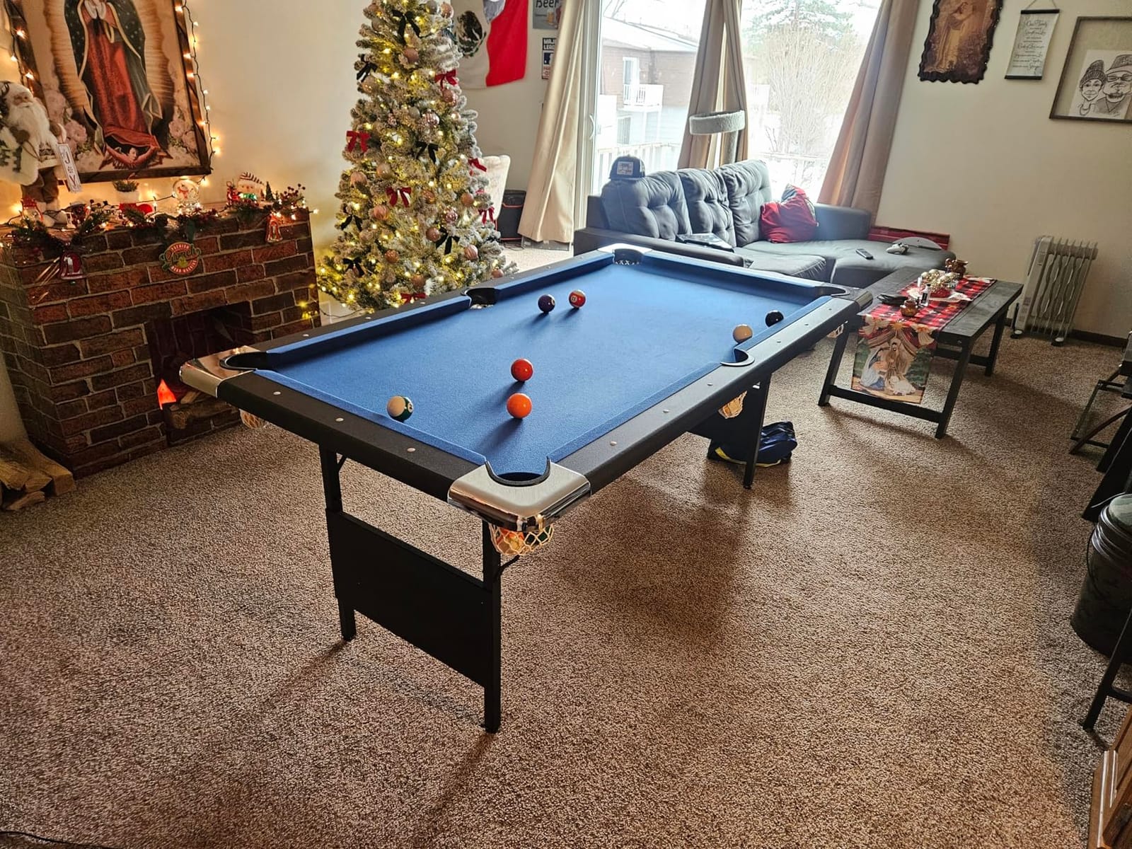 Hathaway Fairmont Folding Pool Table for Family & Home Use Includes Full Set of Billiard Balls, Cues, Chalk, Triangle and Carrying Bag, Portable Space-Saving Table customer photo 1