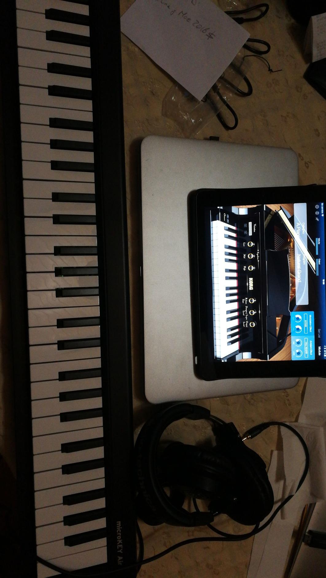 Korg MicroKEY Air 49 - Key Bluetooth & USB MIDI Controller customer photo 1