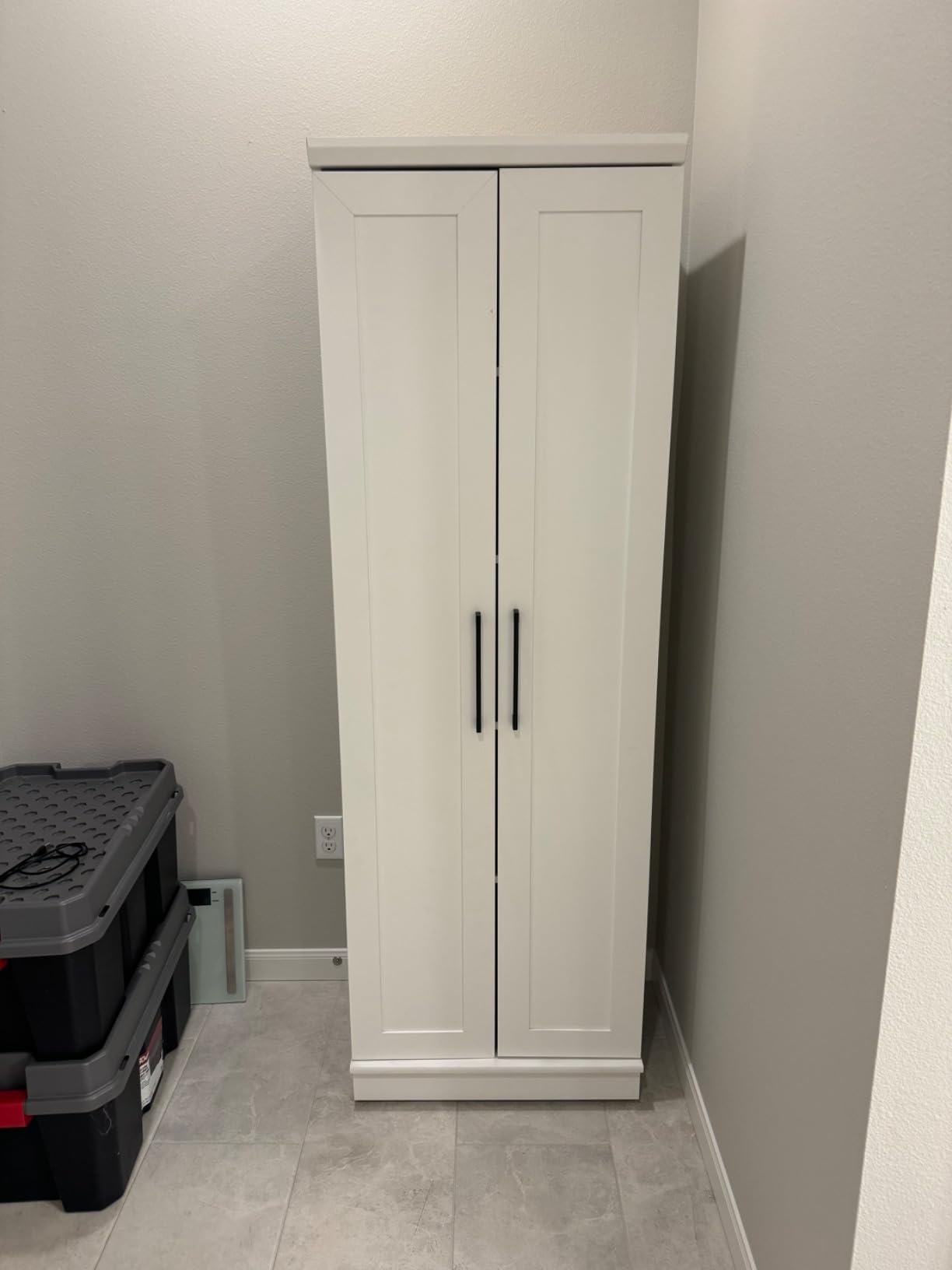 Sauder HomePlus Storage Cabinet / Pantry Cabinet, Soft White Finish customer photo 2