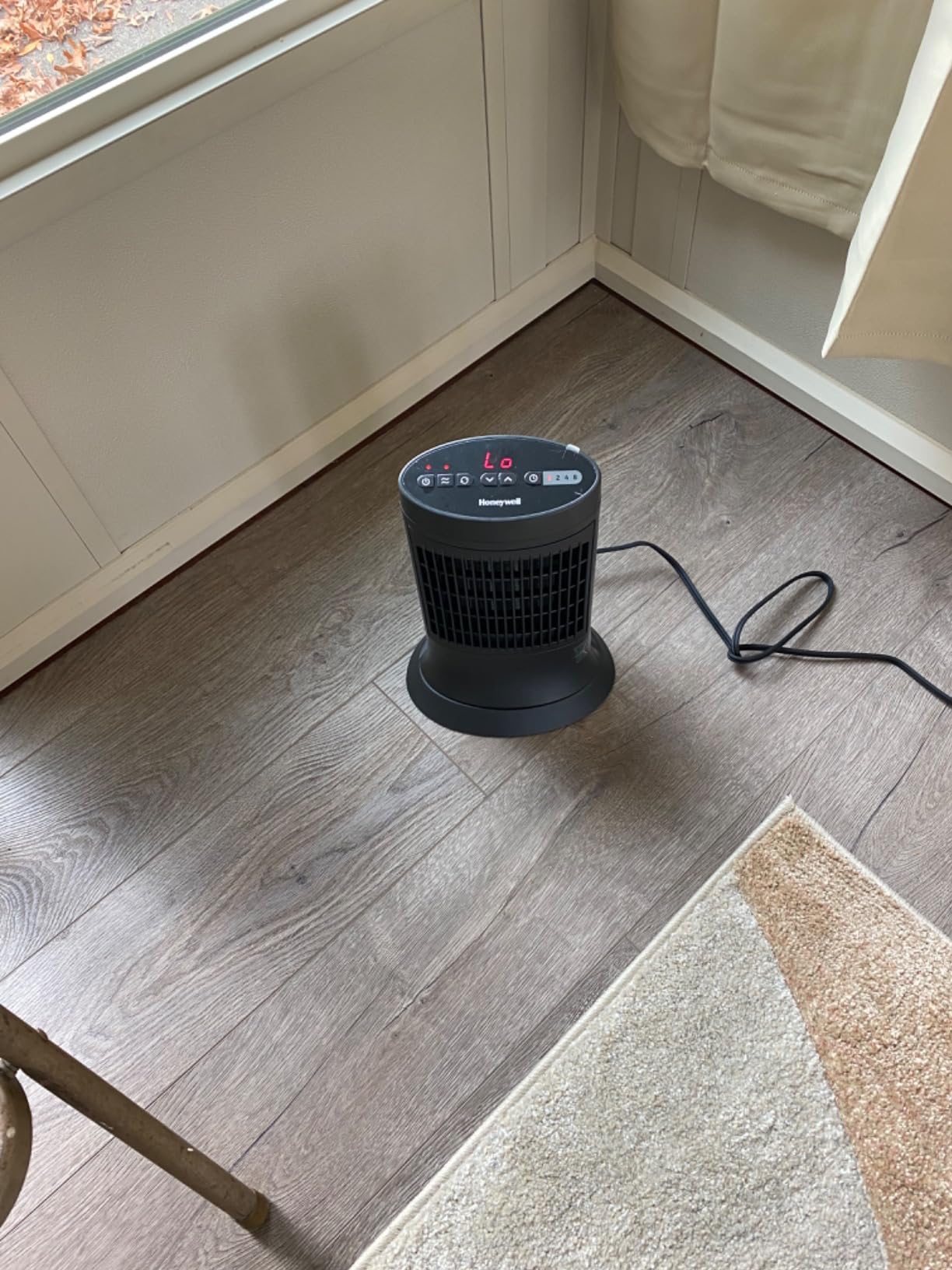 Honeywell Slim Ceramic Tower Heater, Large Room, Black | Digital Controls, Oscillation, Programmable Thermostat, 1500W customer photo 2