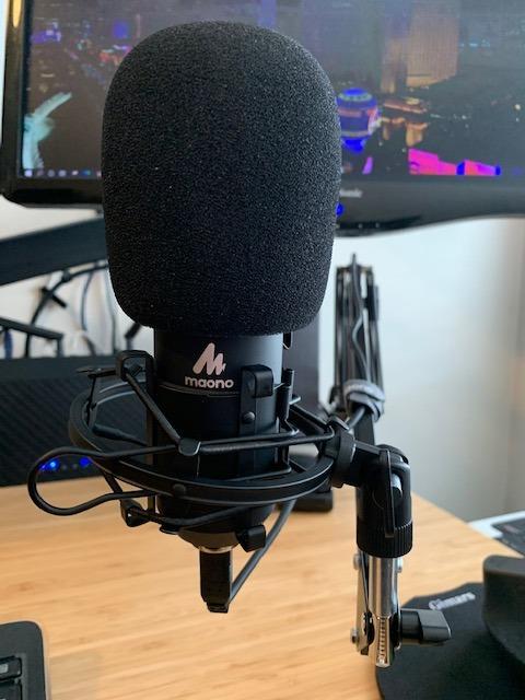 USB Microphone, MAONO 192KHZ/24Bit Plug & Play PC Computer Podcast Condenser Cardioid Metal Mic Kit with Professional Sound Chipset for Recording, Gaming, Singing, YouTube (AU-A04) customer photo 2