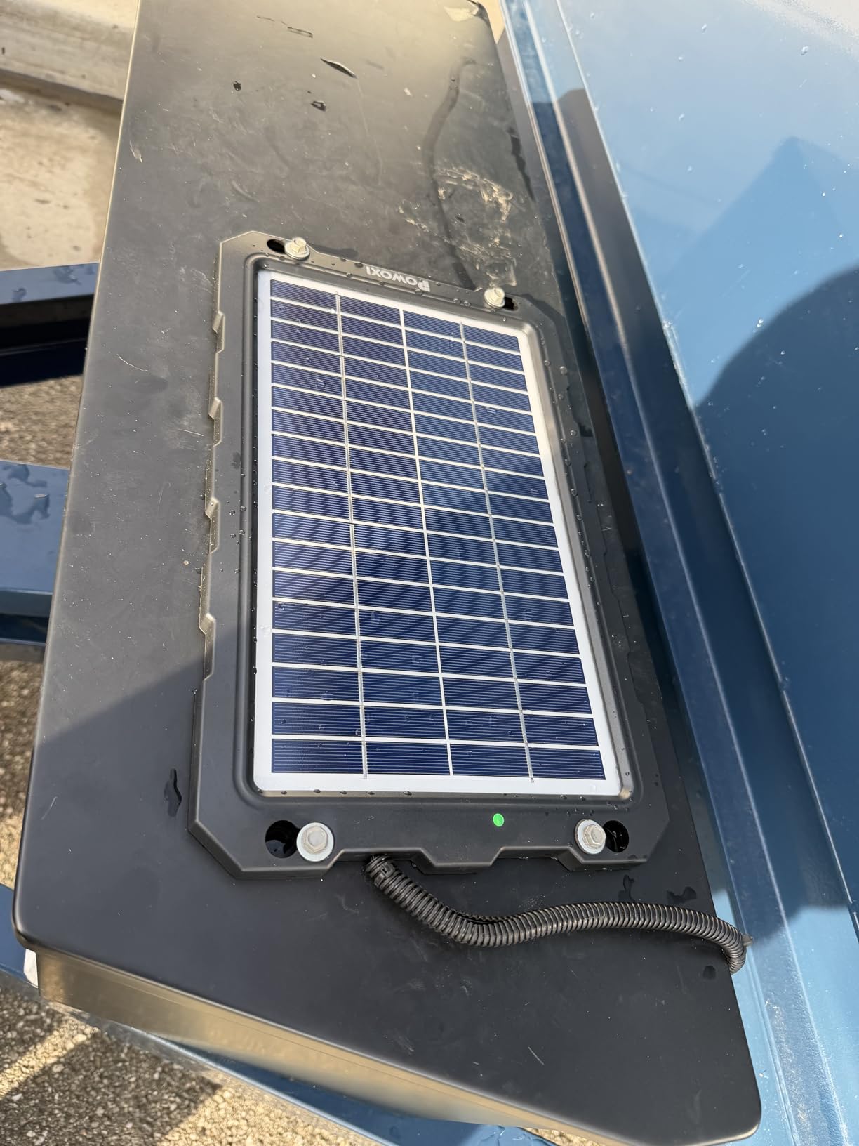 POWOXI Upgraded 7.5W Solar Battery Trickle Charger Maintainer 12V Portable Waterproof Solar Panel for Car, Automotive, Motorcycle, Boat, Marine, RV, Trailer, Snowmobile customer photo 1