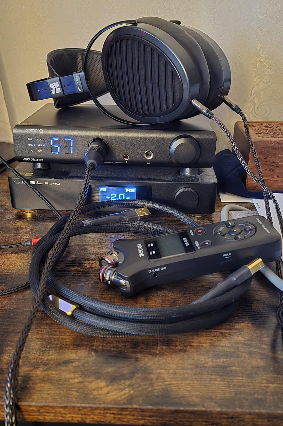 Tascam DR-07X Stereo Handheld Digital Audio Portable Recorder and USB Audio Interface, Pro Field, AV, Music, Dictation Recorder | Adjustable A-B and X-Y Mics, Wav Up to 24-Bit/96khz, 2-In/2-Out USB Interface, Microsd Up to 128GB, Aa or USB Power customer photo 1