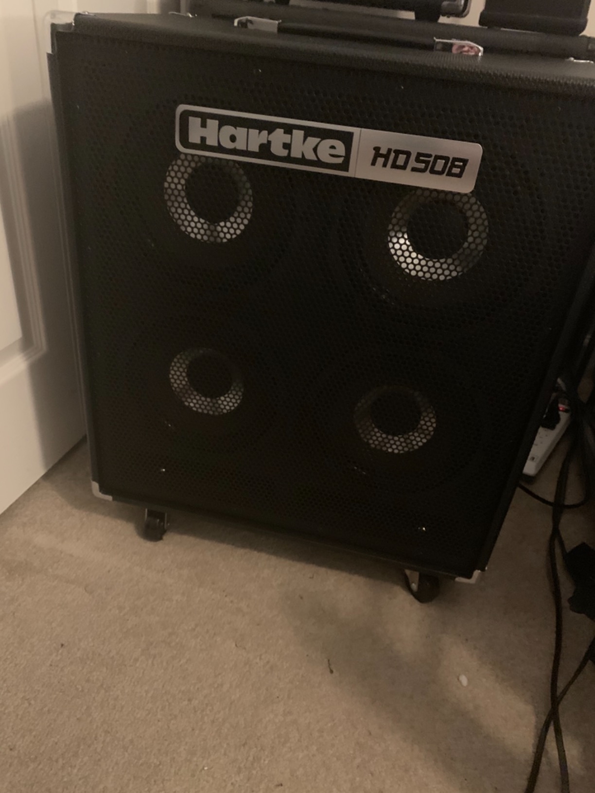 Hartke HD508 Bass Combo customer photo 2