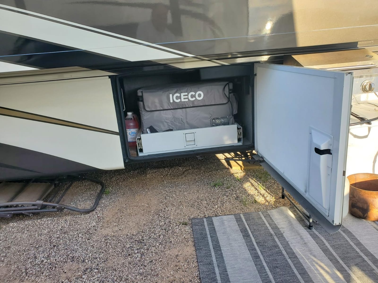 ICECO VL60 Dual Zone Portable Refrigerator with SECOP Compressor, 60 Liters Platinum Compact Refrigerator, DC 12/24V, AC 110-240V, 0℉ to 50℉, Home & Car Use (with Insulated Cover) customer photo 1