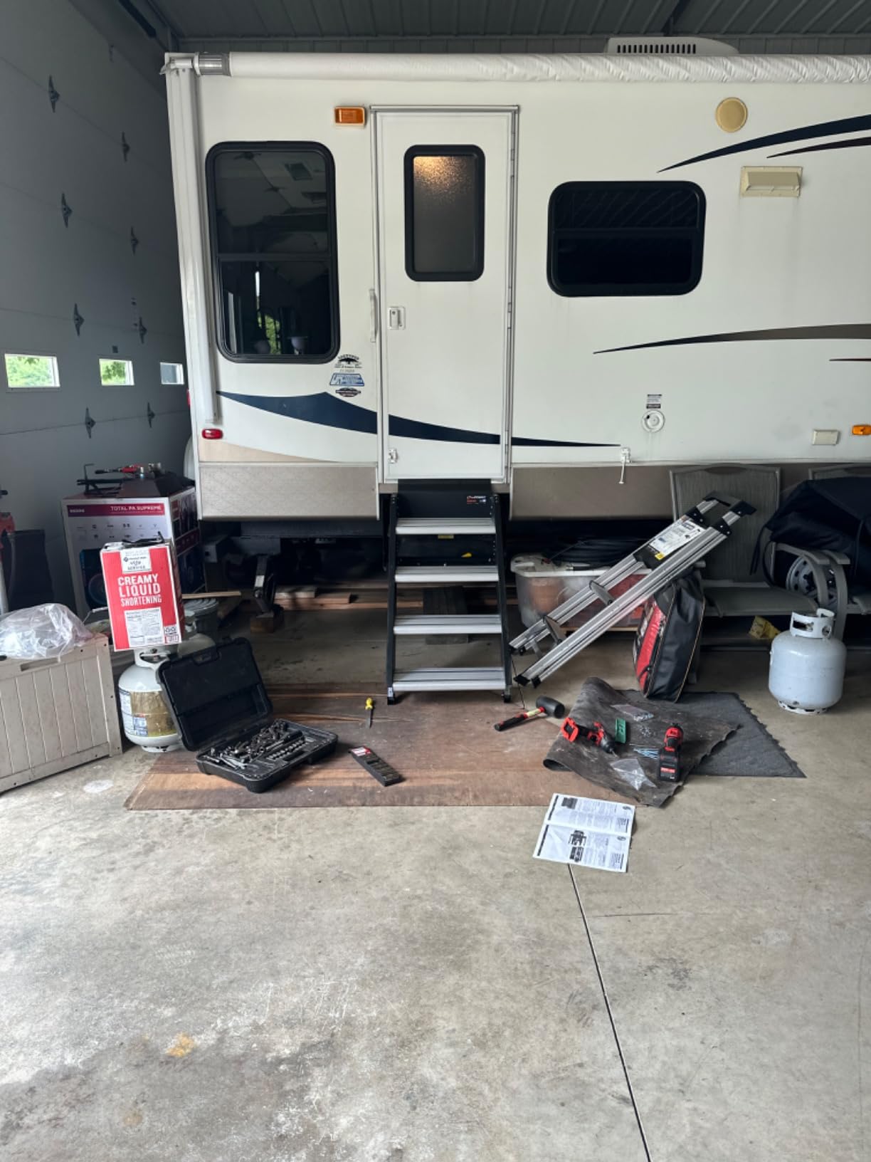 Lippert Components Solid Step Quad Step for RV and Travel Trailer Entry Doorway, 30 inch -791575 , Black customer photo 2