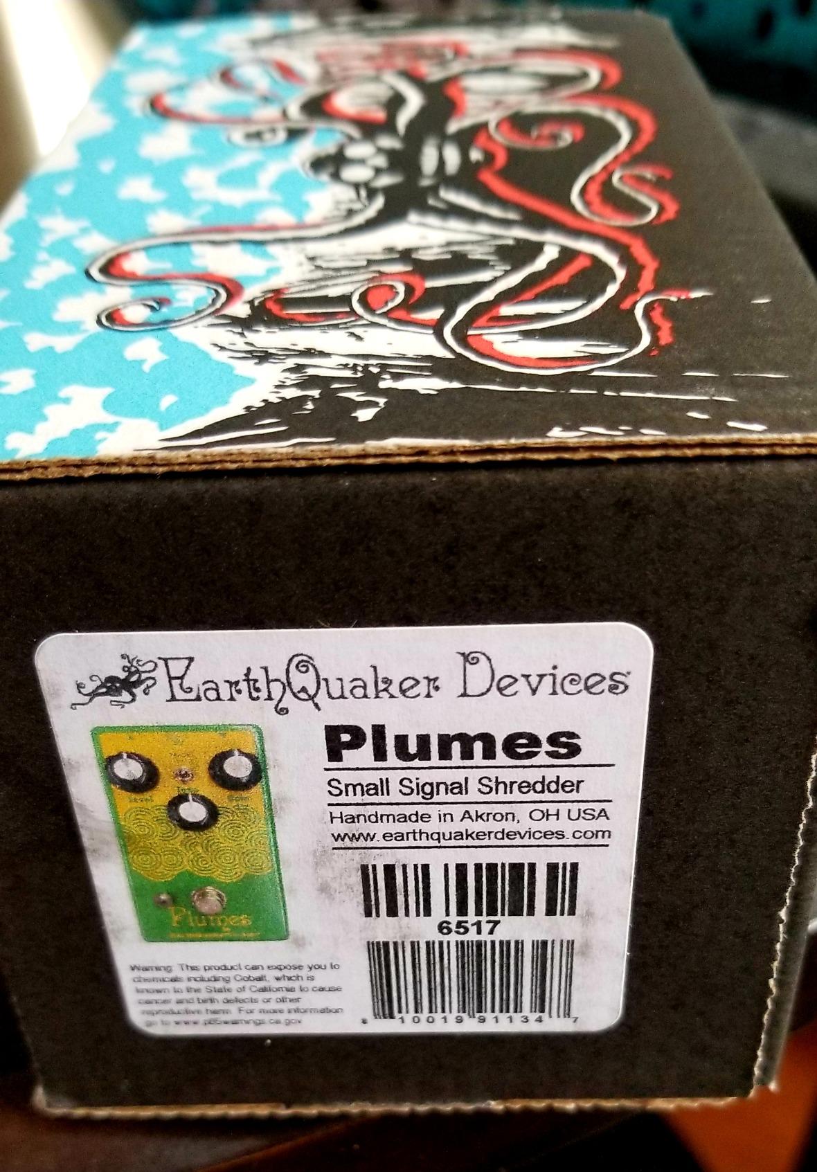 EarthQuaker Devices Plumes Small Signal Shredder Overdrive Guitar Effects Pedal | Tube-Screamer-Style Overdrive, Level and Tone and Gain Plus 3-Position Mode, True-Bypass, 9V DC, Made in Usa customer photo 1