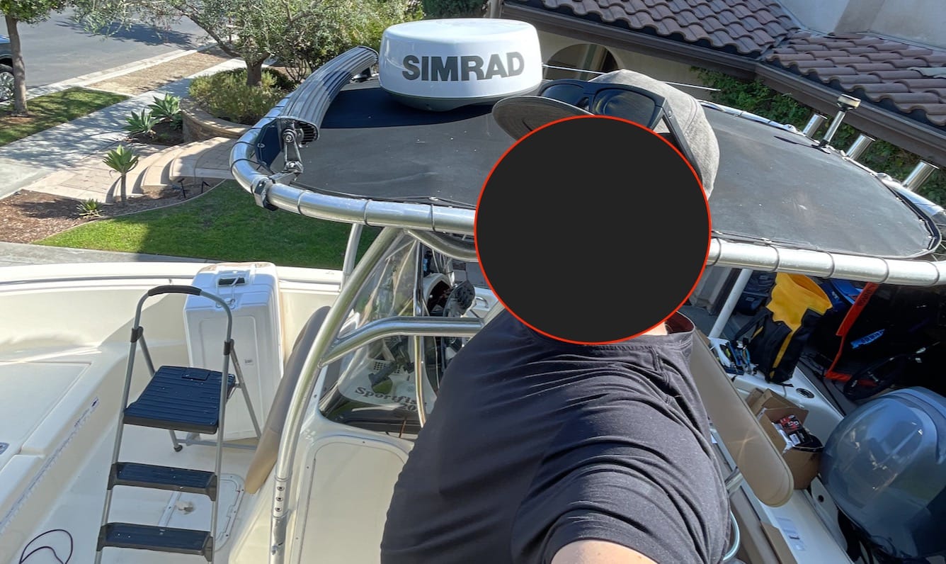 Simrad HALO20+ 36 NM 20-inch Pulse Compression Radar with Collision Avoidance and VelocityTrack, Dual Range Doppler Technology customer photo 2