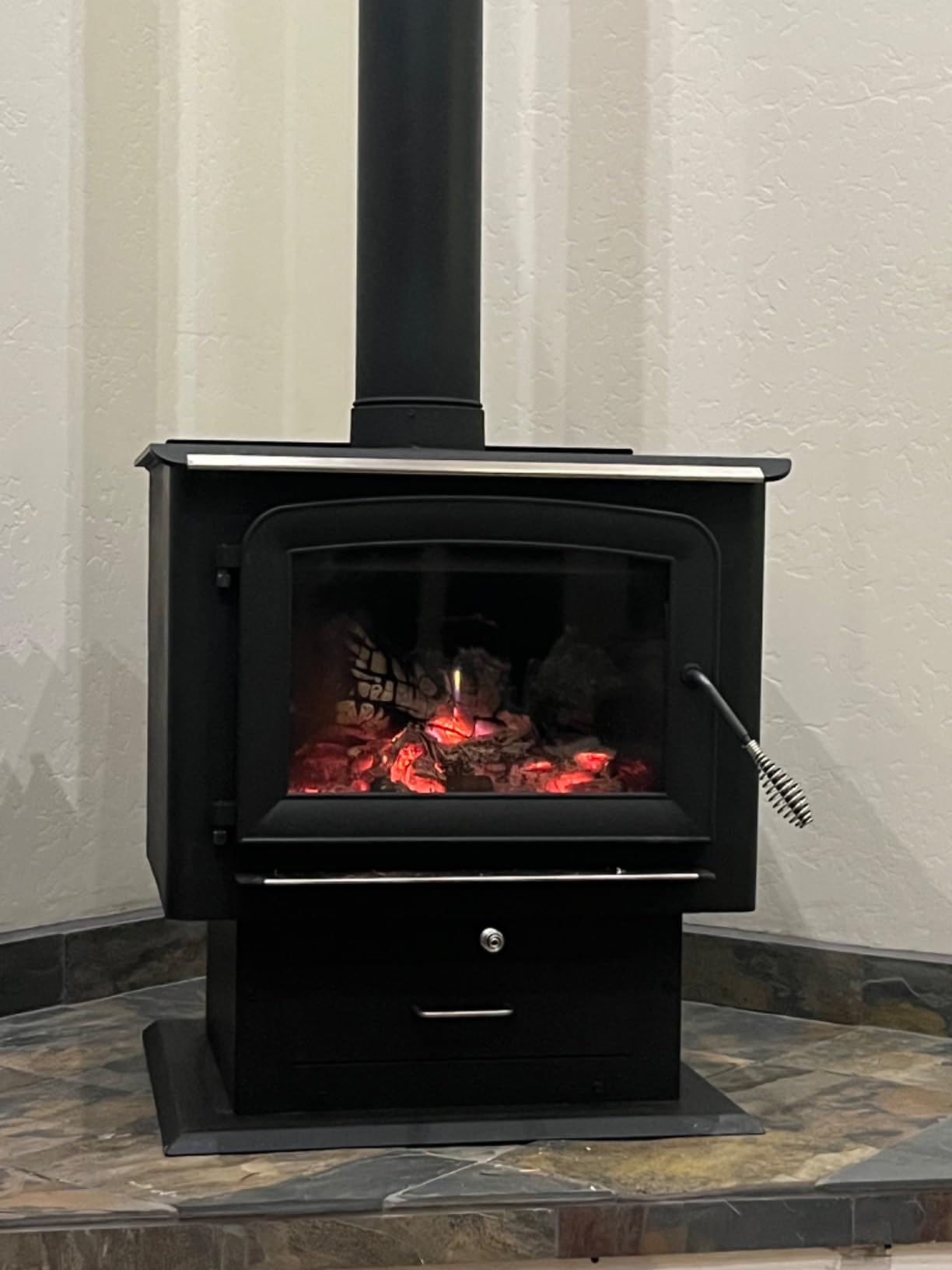 Ashley Hearth AW2520E-P 2,500 Sq. Ft. EPA Certified Pedestal Wood Burning Stove customer photo 2