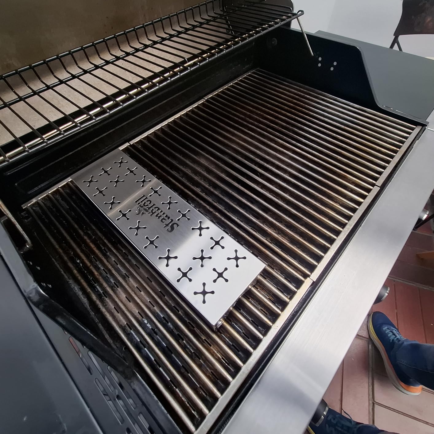 Stanbroil Stainless Steel Smoker Box Gas Grilling Wood Chip Smoking Box | Enhanced Smoke Flavor, Double V-Shape Design and Hinged Lid for Gas & Charcoal Grill customer photo 2