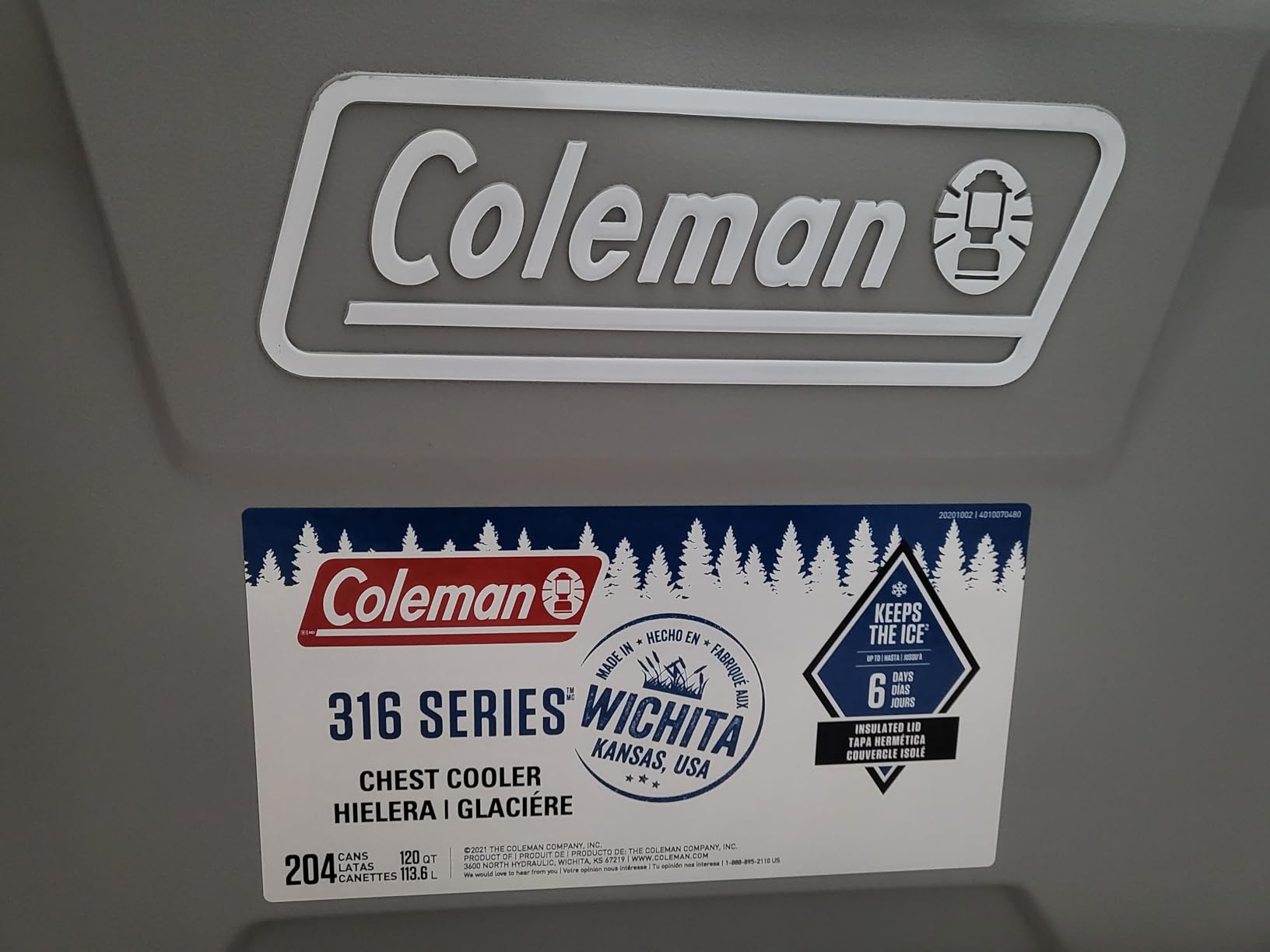 Coleman Marine Cooler with Fully Insulated UV Guard Lid & Body, Keeps Ice for 3+ Days, Great for Boating & Fishing, 52qt/100qt Wheeled/120qt Options customer photo 1
