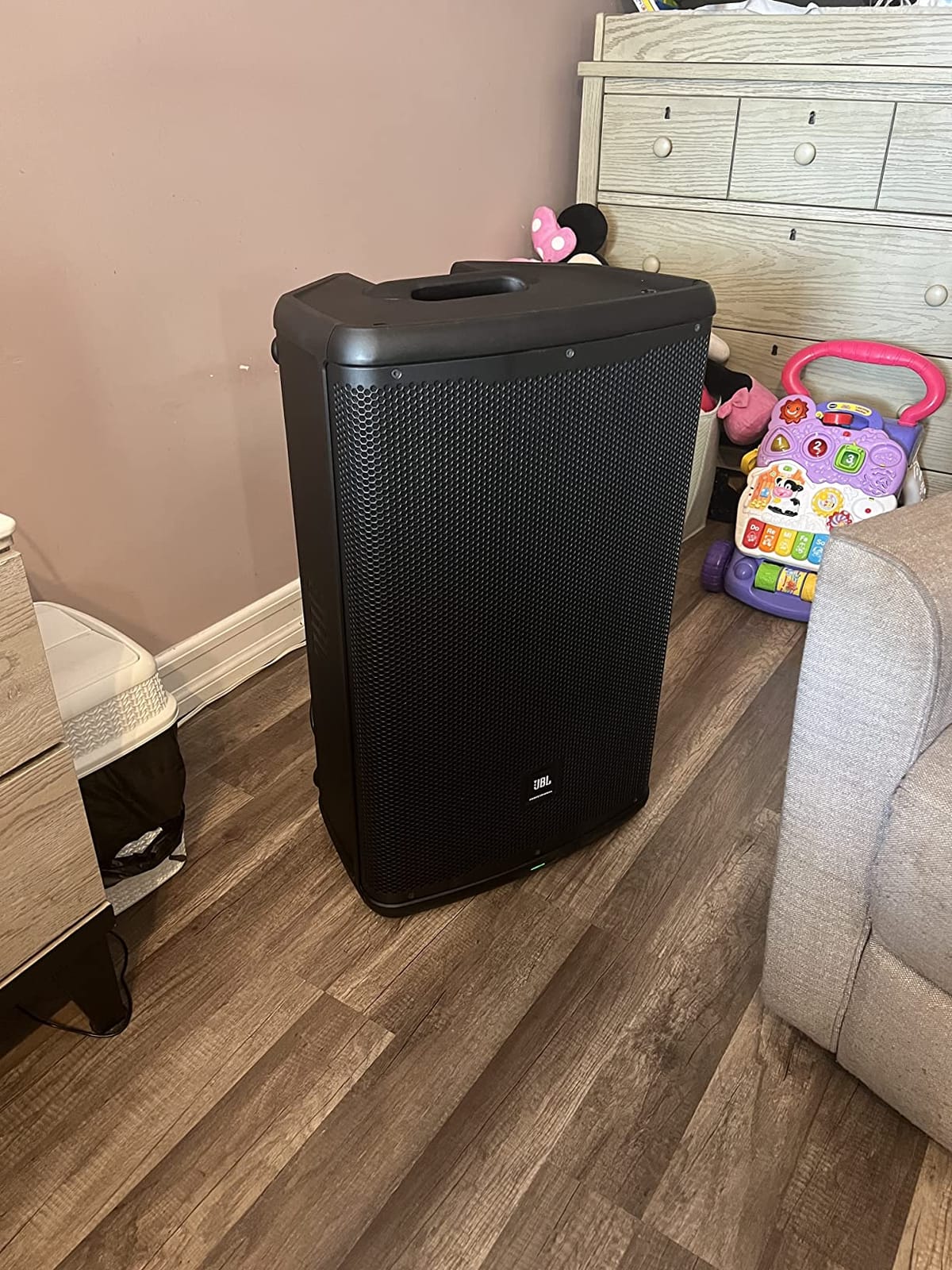 JBL Professional EON712 Powered PA Speaker, Loudspeaker with Bluetooth, 12 inch, 1300 Watt customer photo 1