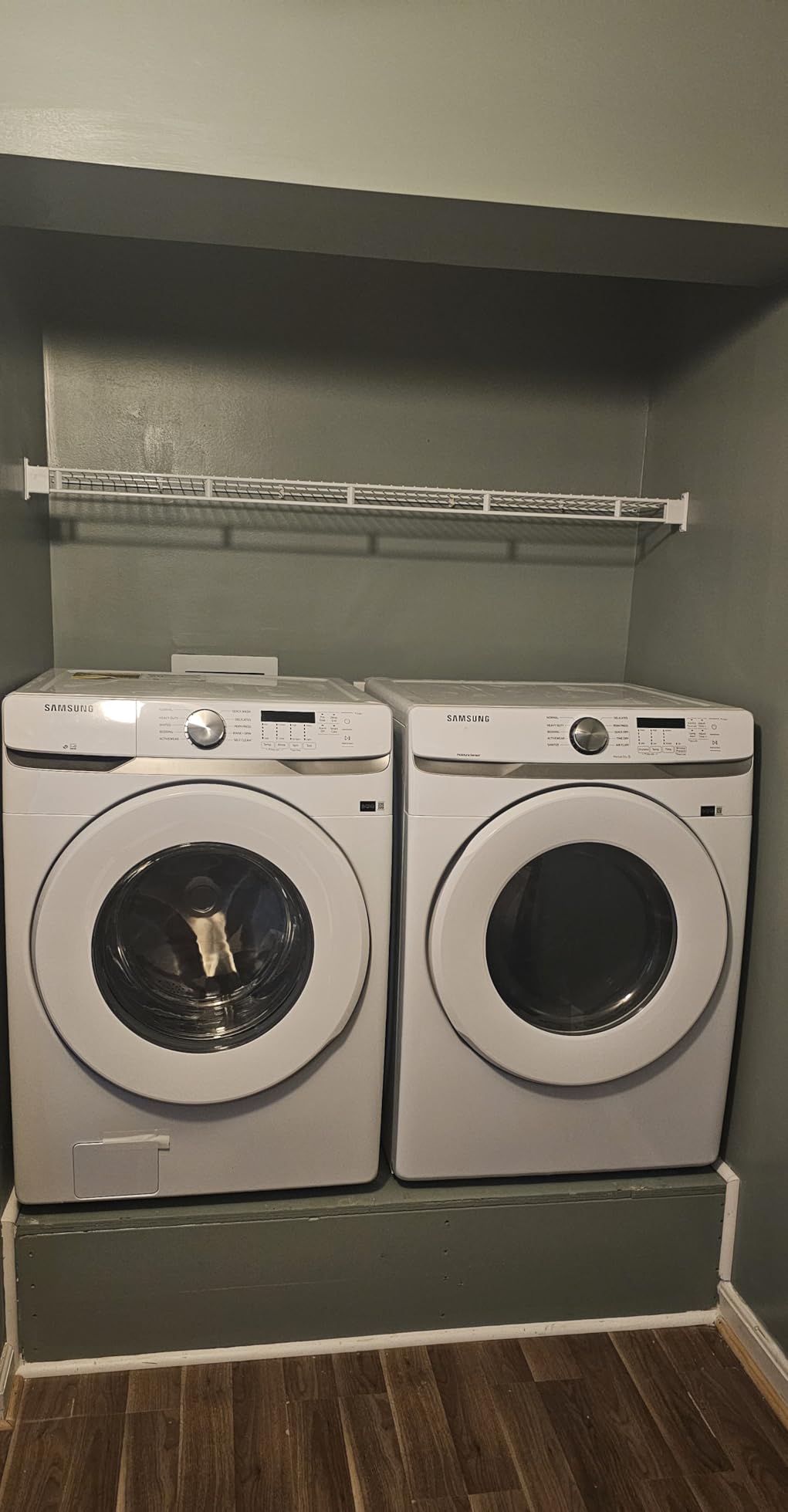 Samsung WF45T6000WPR White Front Load Laundry Package customer photo 5