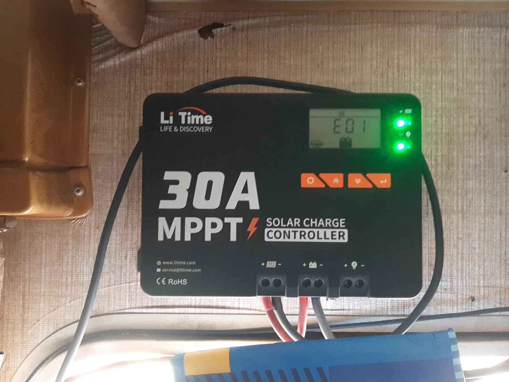 LiTime 30 Amp MPPT 12V/24V/Auto DC Input Solar Charge Controller Build-in Bluetooth Module customer photo 1