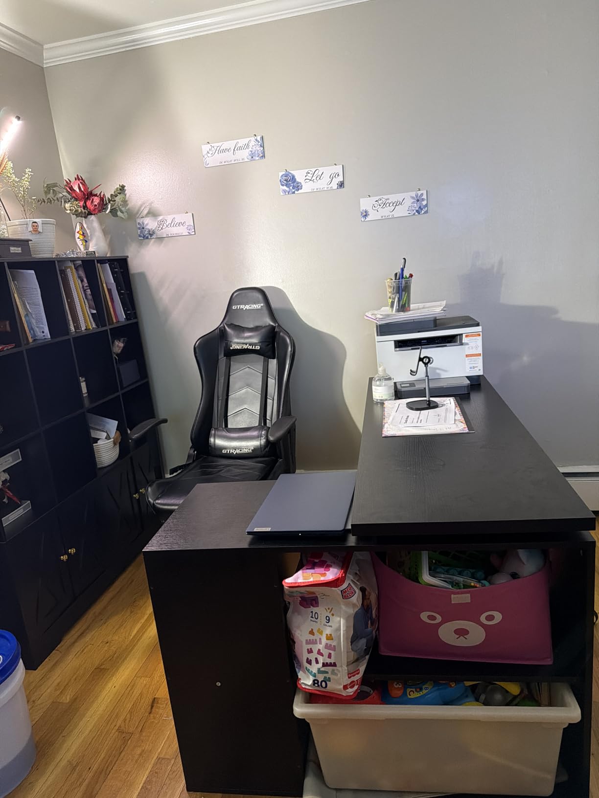 HSH White L-Shaped Computer Desk with 3 Drawers and 2 Shelves, Reversible Home Office Corner Desk for Writing Study Work Executive, 55 Inch Bedroom Wood Table Workstation Desk with Storage Cabinet customer photo 1