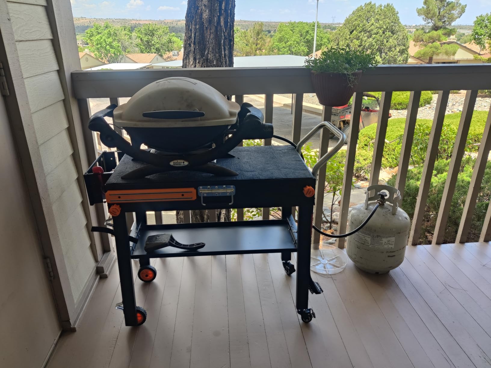 Portable Outdoor Grill Table, Folding Grill Cart with Wheels, Blackstone Griddle Stand for 17
