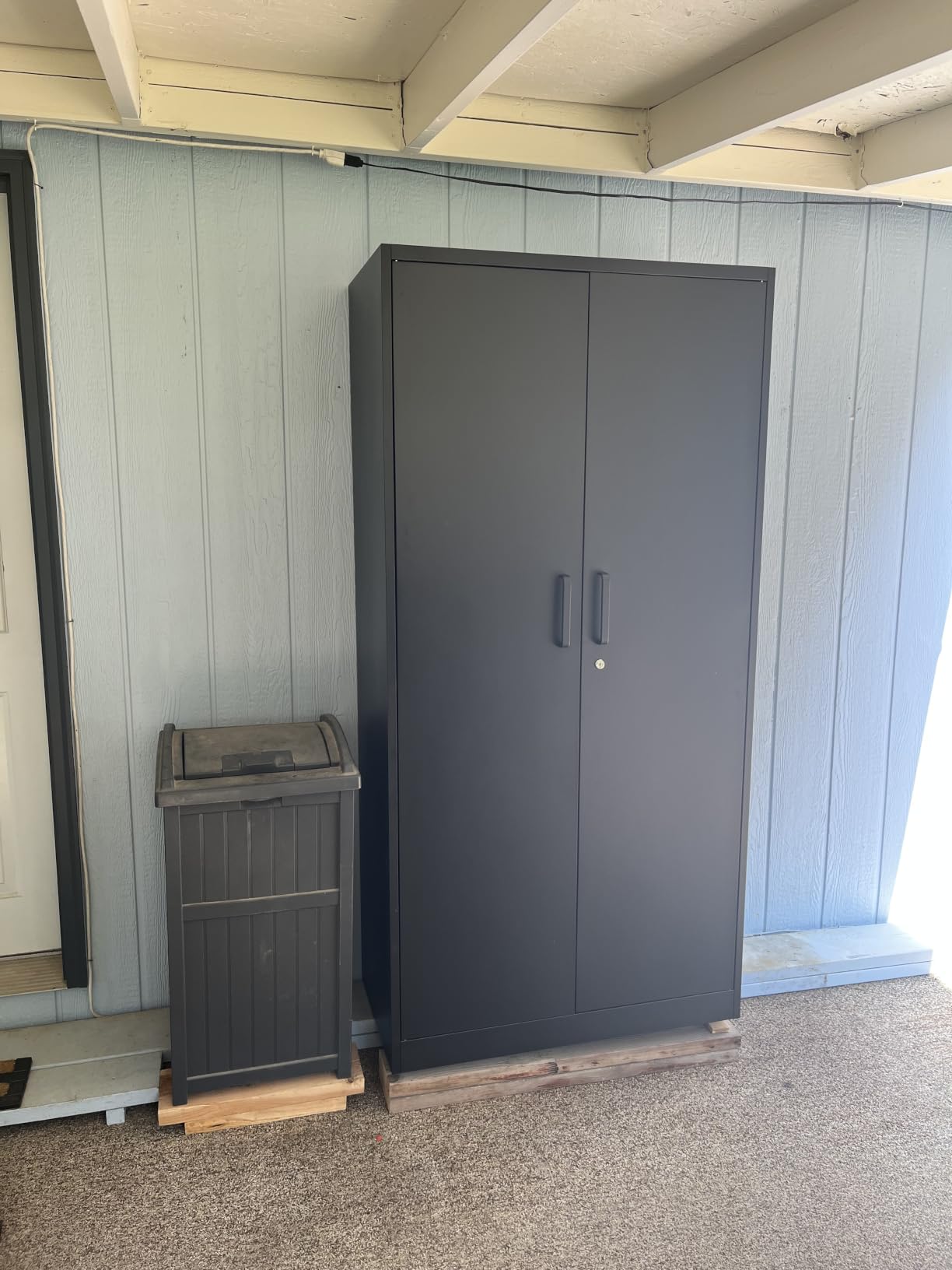 Wide & Deep Metal Storage Cabinet with 2 Doors and 5 Adjustable Shelves, 72x36x18 Garage Storage Cabinet, Tall Black Locking Metal Cabinets customer photo 2