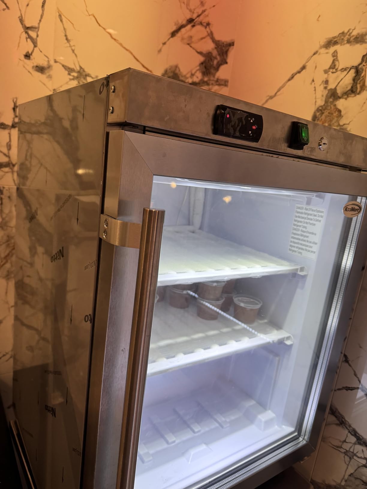 KoolMore 24 in. Commercial Manual Defrost Countertop Display Freezer in White with Stainless Steel and Glass Door, 4.6 Cu. ft. (KM-MDF46GD) customer photo 2