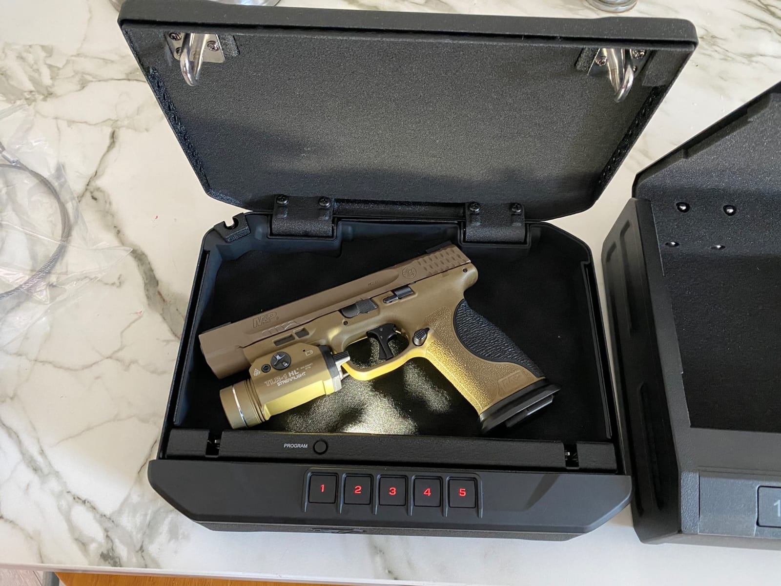 ONNAIS Iron PRO Biometric Fingerprint Gun Safe for Handgun with Keypad Lock | Emergency Power Supply and Interior Light Swift Entry Pistol Case for Home, Nightstand, Bedside, and Car, Gift customer photo 1