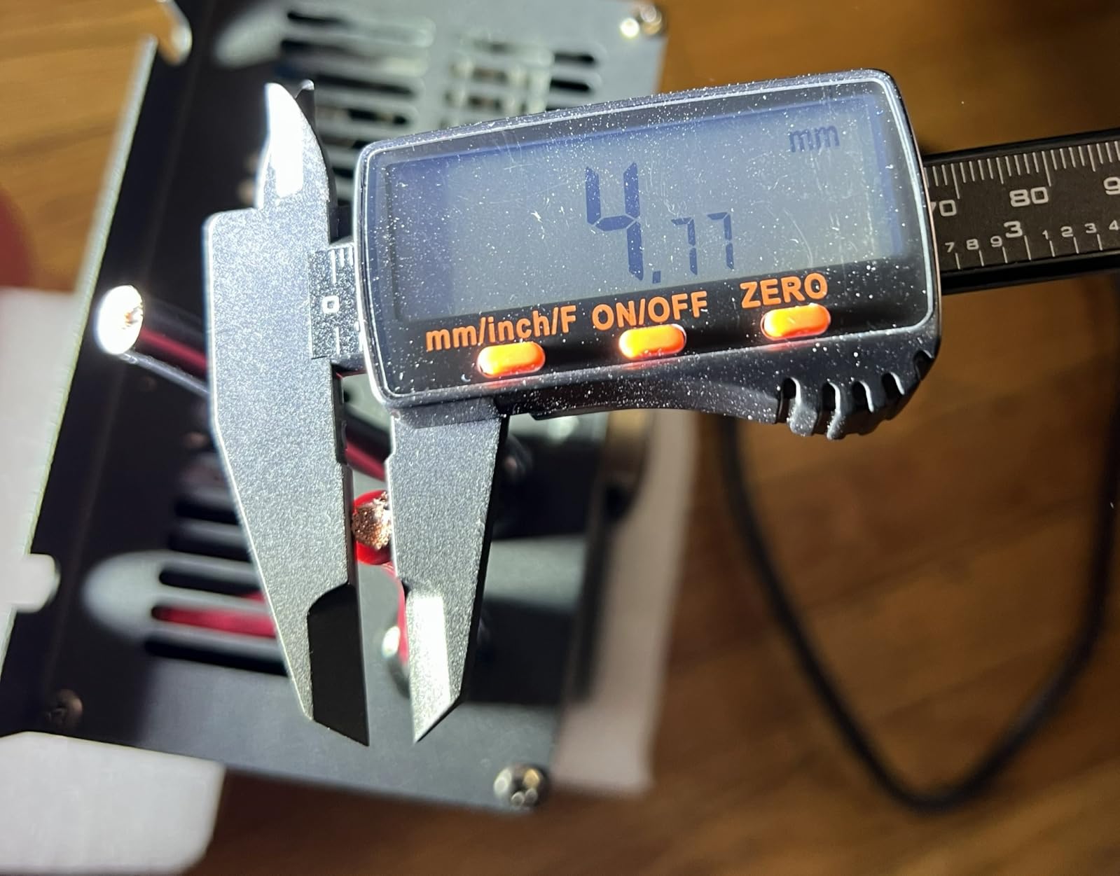 LiTime 12V 80A Lithium Battery Charger for LiFePO4, Fast Charging, AC-DC | 0V Battery Activation, with Anderson Connector & LED Indicator, 14.6V Output for RVs, Homes, Solar Systems & Off Grid Use customer photo 2