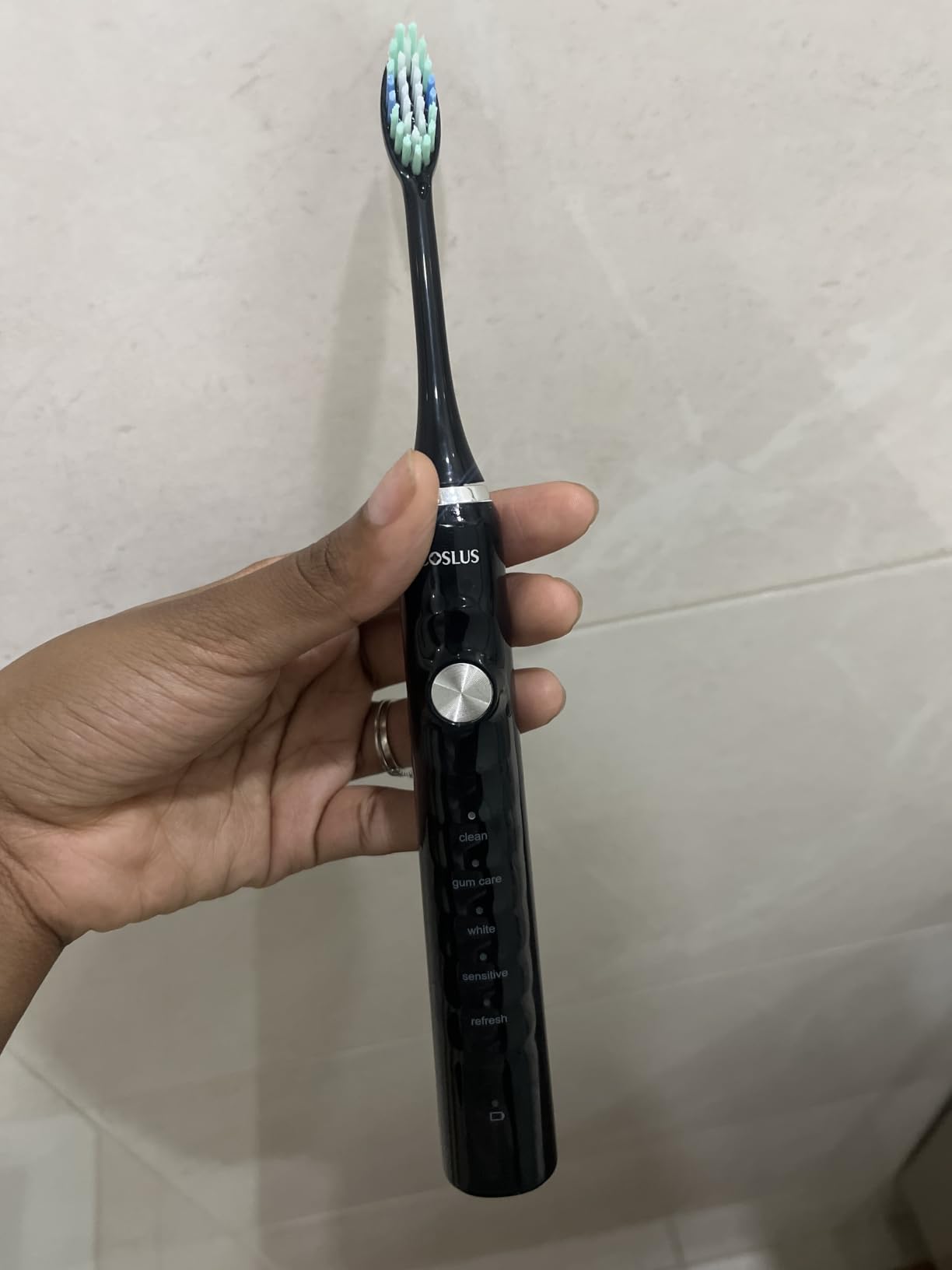 COSLUS Sonic Electric Toothbrush for Adults C40(DY-108Pro): 47000 VPM for Deep Cleaning with Travel Case - 5 Modes for Sensitive Teeth & Brace, Wireless Charging, 6 Brush Heads for Family, Black customer photo 2