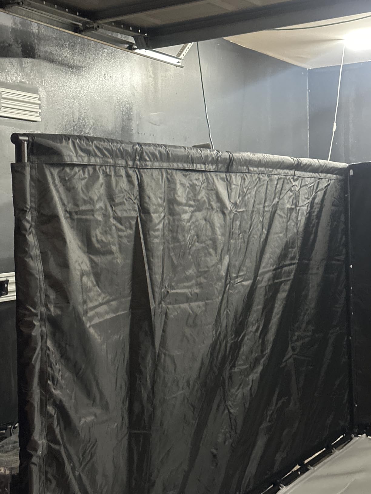 Complete Golf Simulator Enclosure Package - 4K-Ready Impact Screen with Blackout Cage, Projector Mount, Frame Poles, Side Shank Nets | Indoor & Garage Practice | Easy Setup | 12-Month Warranty customer photo 2