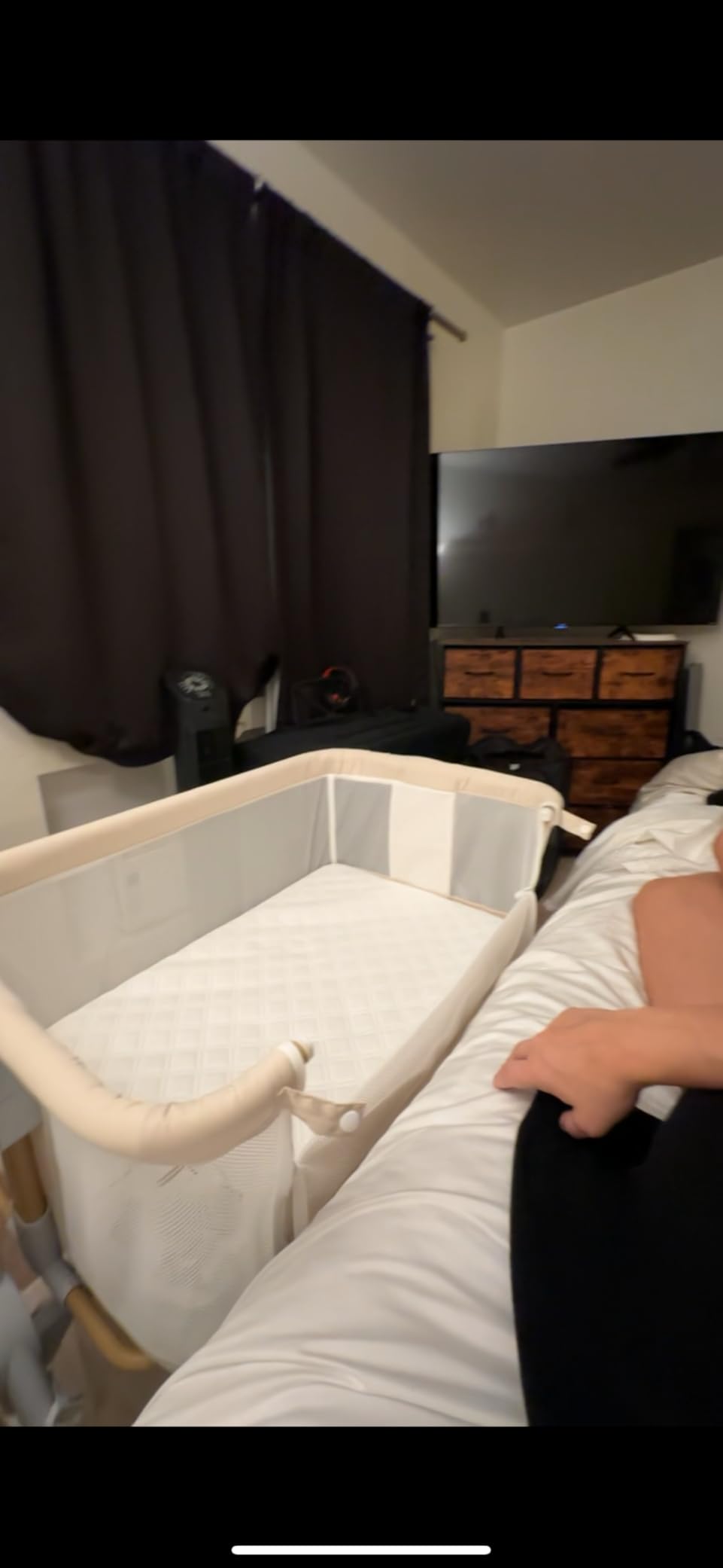 3 in 1 Baby Bassinet, Bedside/Rocking Bassinet for Baby, Bedside Crib with lockable Wheels, Waterproof Mattress, Adjustable 6 Heights, Portable Bassinets Bedside Sleeper for Newborn Infant-Beige customer photo 2