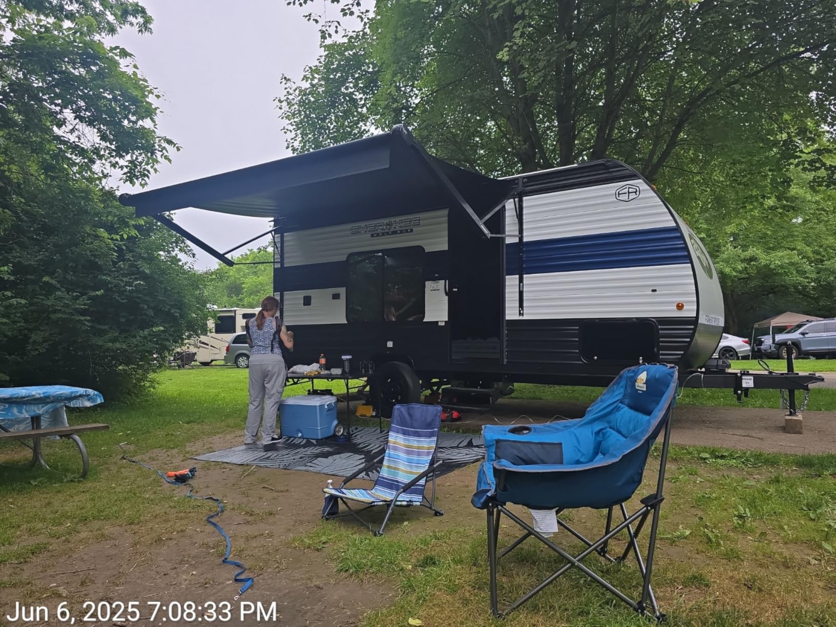 Colegence 500LBS Heavy Duty Oversized Camping Chair Black Gray 1 Pack | Reinforced frames, padded seats and backrests, cup sleeves, inner pockets, 600D Oxford fabric, camping and fishing customer photo 2