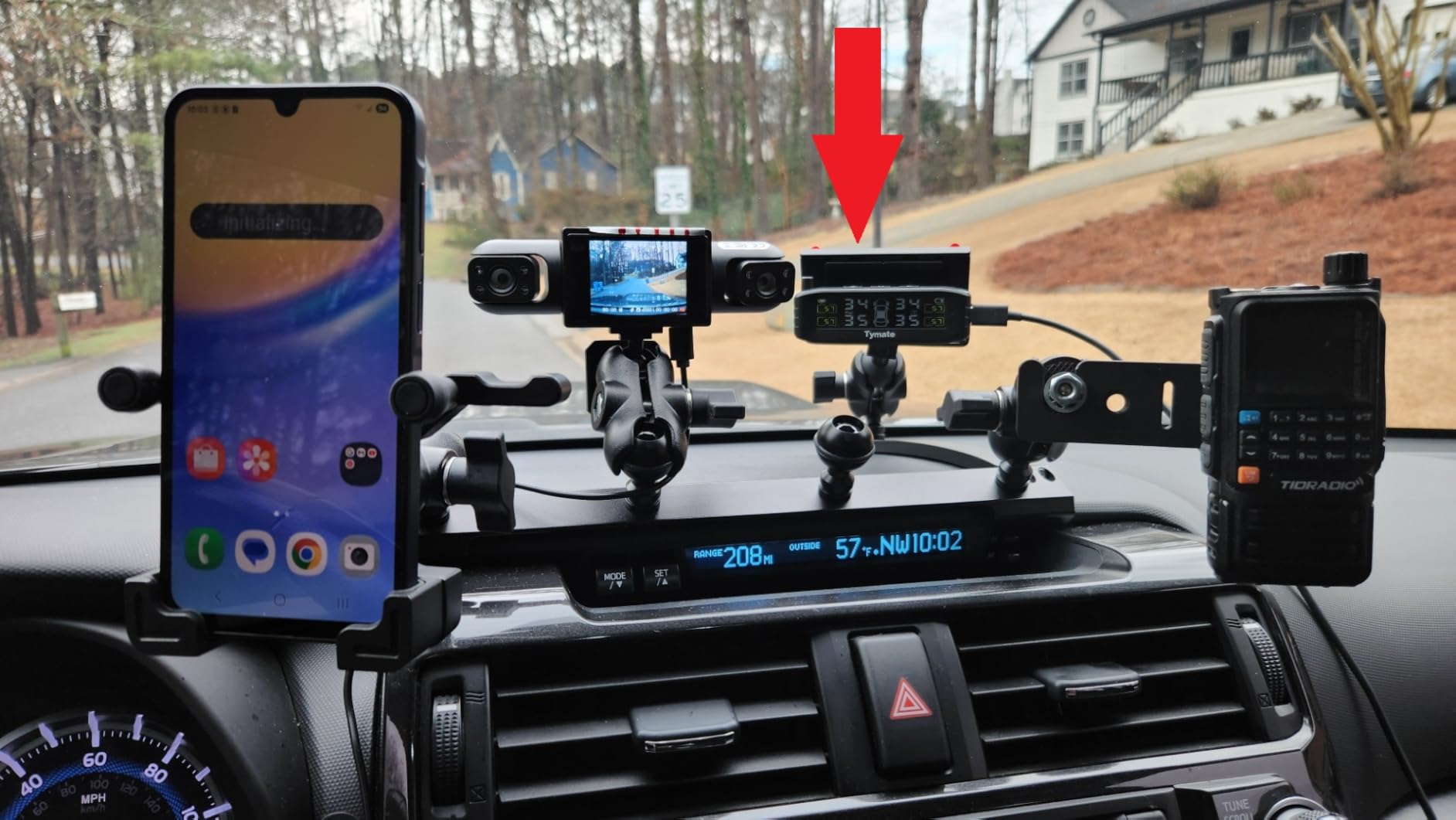 Tymate TM8 Tire Pressure Monitoring System, Wireless Solar TPMS with 4 External Sensors & 6 Alarm Modes, Colorful Display, Easy to Intall on Windshield, Ideal for RV Sedan SUV MPV Truck (0-87 PSI) customer photo 2