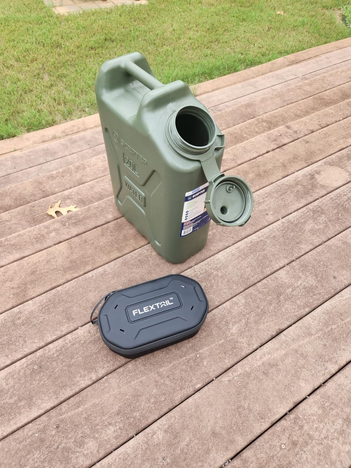 MAX Shower Portable Shower for Camping, Rechargeable Outdoor Camping Shower, Portable Shower Pump with USB-C customer photo 1