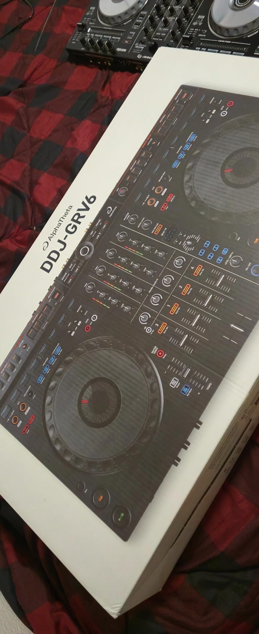 AlphaTheta DDJ-GRV6 4-Channel DJ Controller, Groove Circuit, Black | Club-Standard Layout, Full-Size Jog Wheels, rekordbox and Serato DJ Pro Compatible customer photo 1