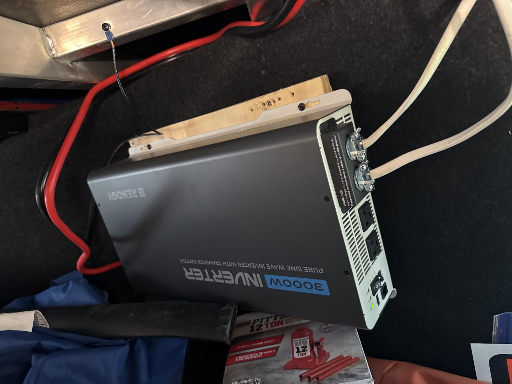 Renogy Inverter PUH, 3000W Pure Sine Wave Power Inverter with UPS Transfer Switch & Bluetooth, 12V DC to 120V AC Converter for RV, Truck, Home, Camping - 6000W Surge Power, Remote Monitoring customer photo 2