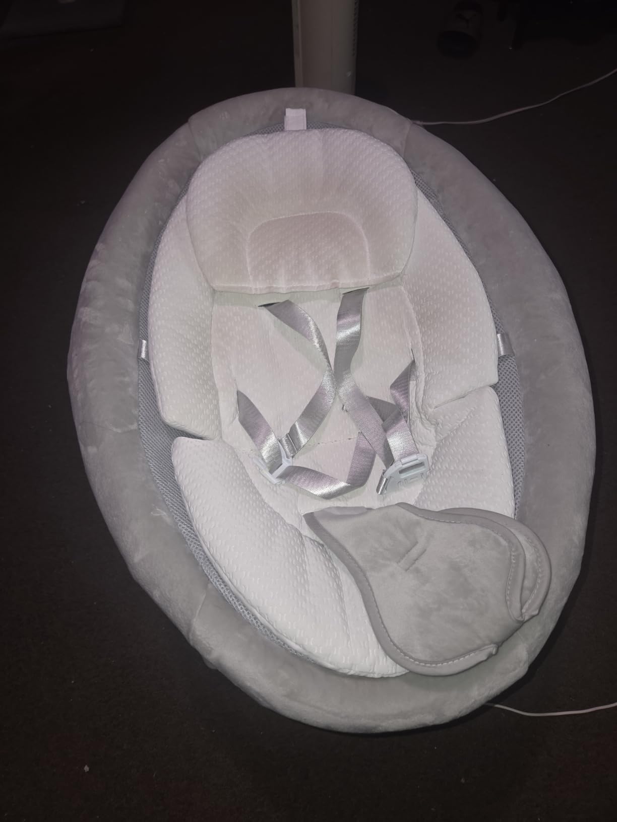 3-in-1 Baby Swings for Infants with Auto Motion Sensor and Bluetooth Music | Portable Baby Swing with 360 Degree Rotatable Seat & Removable Canopy, Remote Control, 5 Speeds & 12 Melodies, Up to 25 lbs (White) customer photo 1