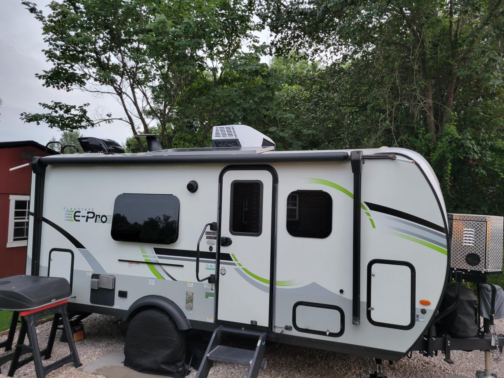 Furrion Chill Cube 18k BTU Variable Speed RV Rooftop Air Conditioner, White, Non-Ducted, R32 Refrigerant, Quiet High-Efficiency AC with Turbo Cool Mode, Lightweight, AC Unit Only - FACR18VSSA-BL-AM customer photo 2