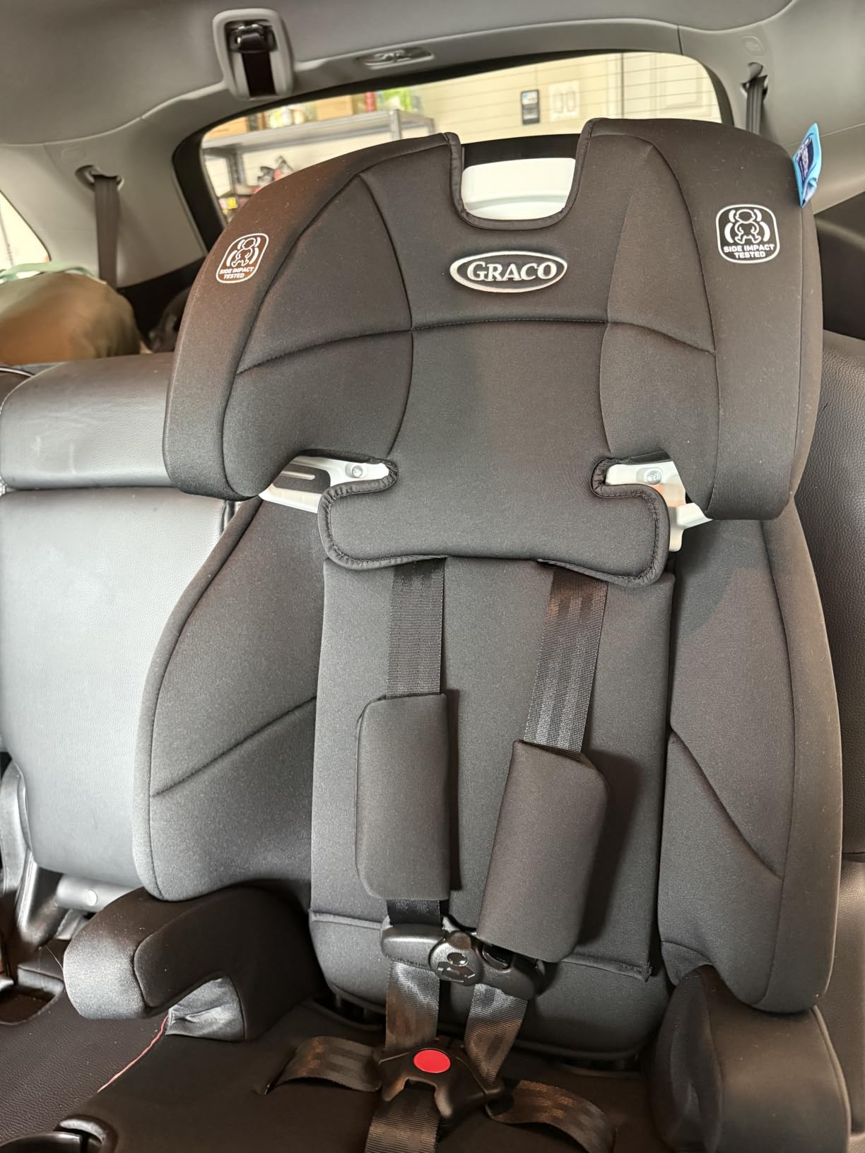 Graco Tranzitions 3-in-1 Harness Booster Car Seat, Forward Facing Car Seat, Highback to Backless Booster, Proof customer photo 1