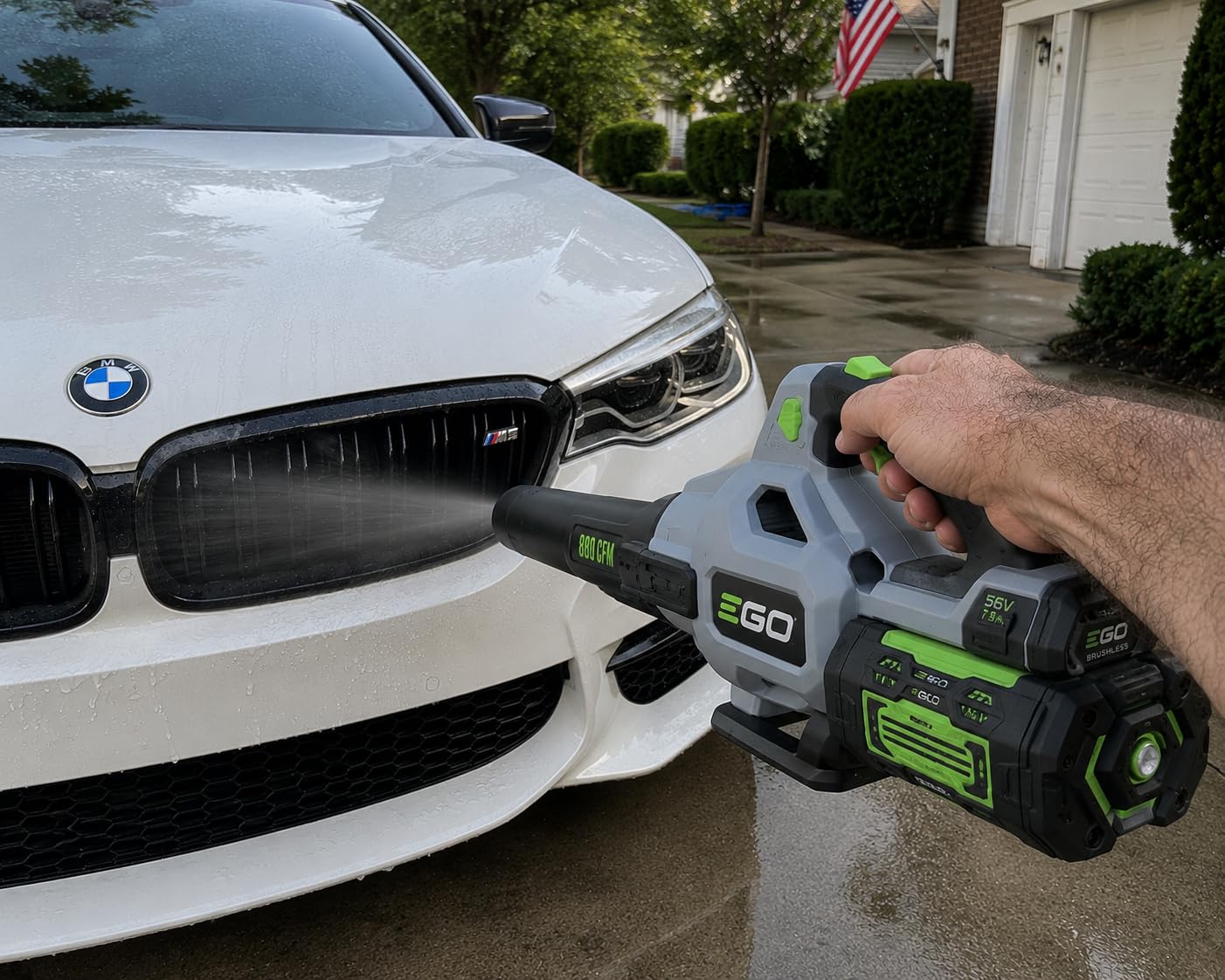 EGO Power+ Leaf Blower, Cordless Electric 880 CFM, Includes (2) 56V 4.0Ah Batteries and Charger - LB8803-2 customer photo 1