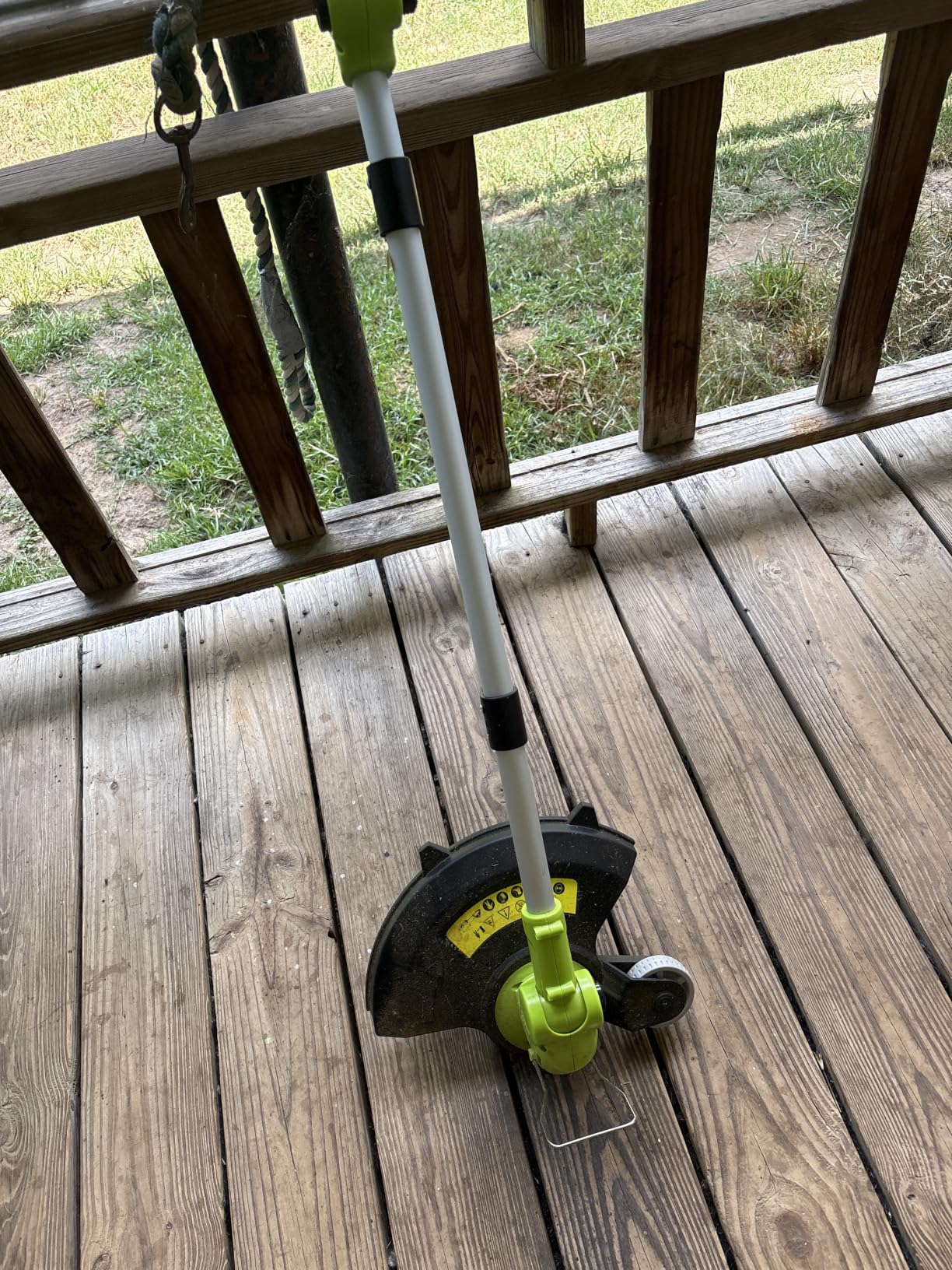 Electric String Trimmer Cordless with 2x2.0Ah Battery, 20V Weed Wacker Weed Eater with Charger, 12-inch Lawn Mover & Edger Lawn Tool, Powered Grass Trimmer with 8pcs Spool Line for Yard, Garden, Green customer photo 1