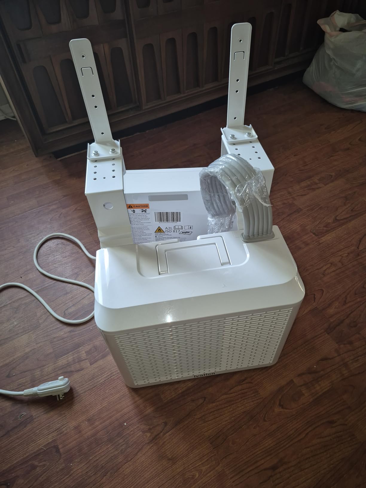 Ivation 6,500 BTU Camper Air Conditioner | Portable Over-the-Window Sill AC, Fan & Dehumidifier for RV, Caravan & Motorhome | Digital Display, Temperature Control, Timer, Sleep Mode, Whisper Quiet customer photo 1