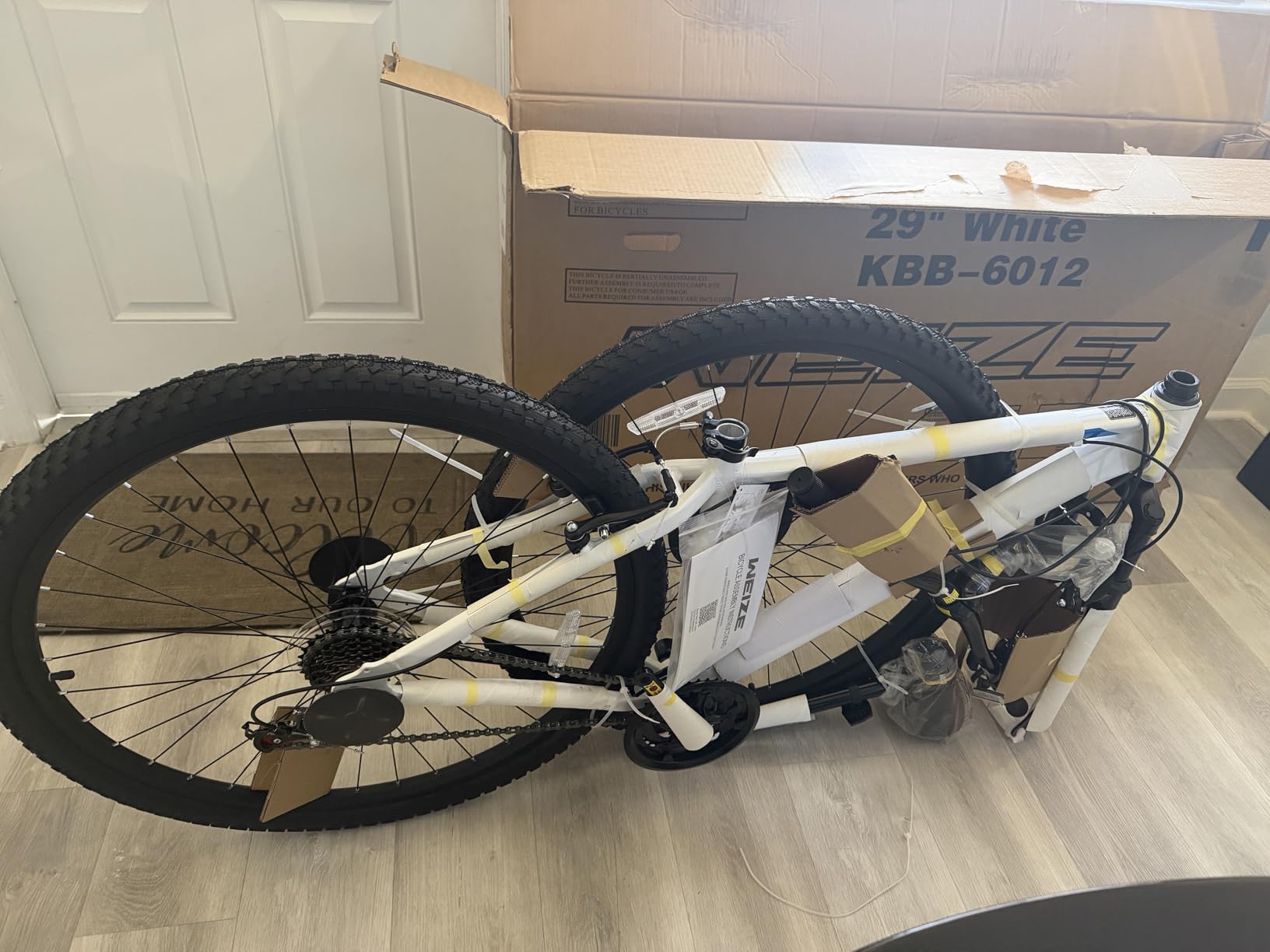 WEIZE Hardtail Mountain Bike, 29 Inch Wheels Outdoor Cycling Bike, 21-Speed Trigger Shifter, Aluminum Frame for Men and Women, MTB with Suspension Fork customer photo 1