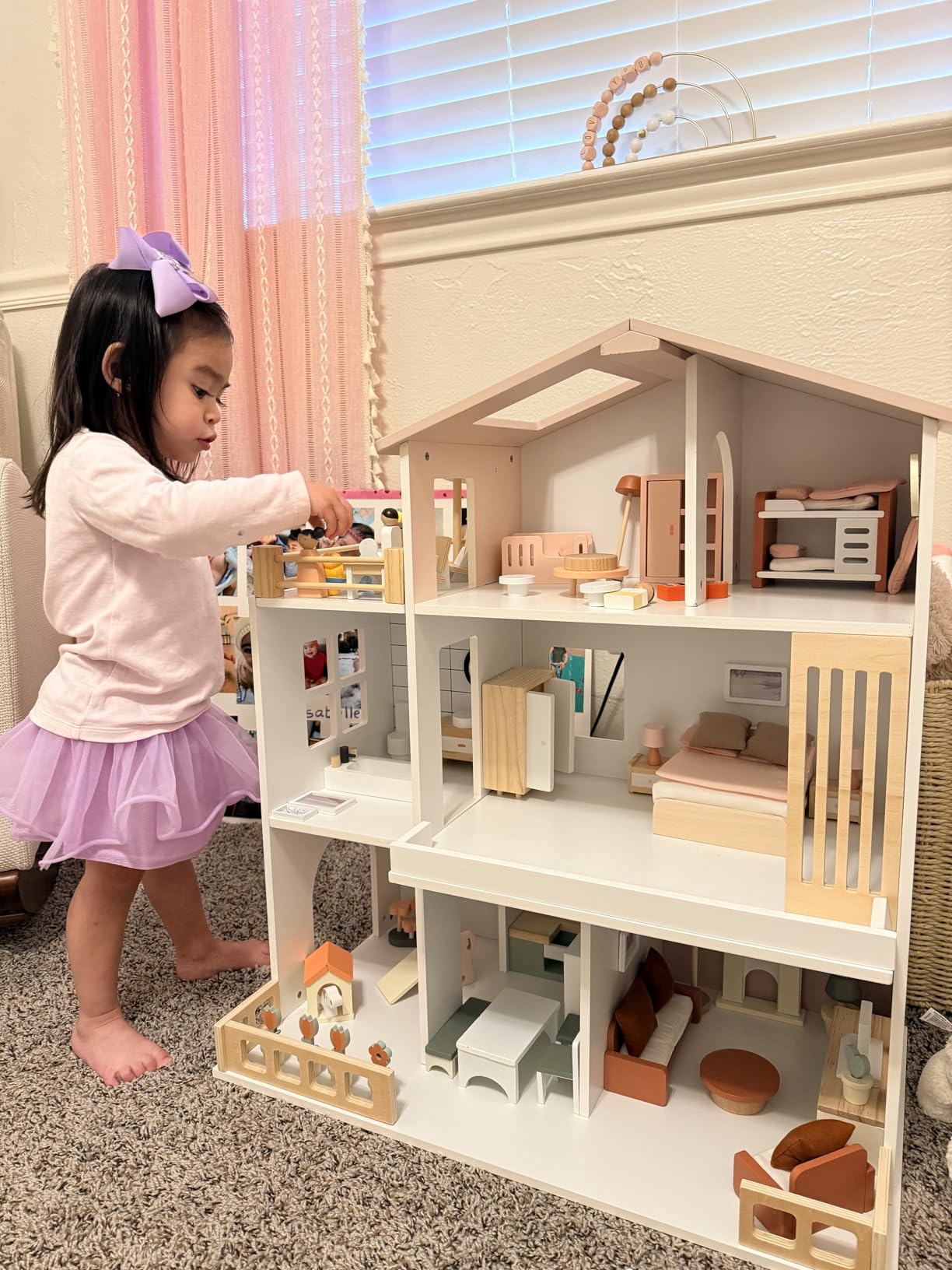 Wooden Doll House, Toddlers Dollhouse for Kids 3+ Year, 8 Rooms Play House | Fabuday Modern DIY Pretend Large House Playset, 81Pcs Accessories Furniture, Dolls & Pets, Gift for Girls 5 6 8 12 customer photo 1