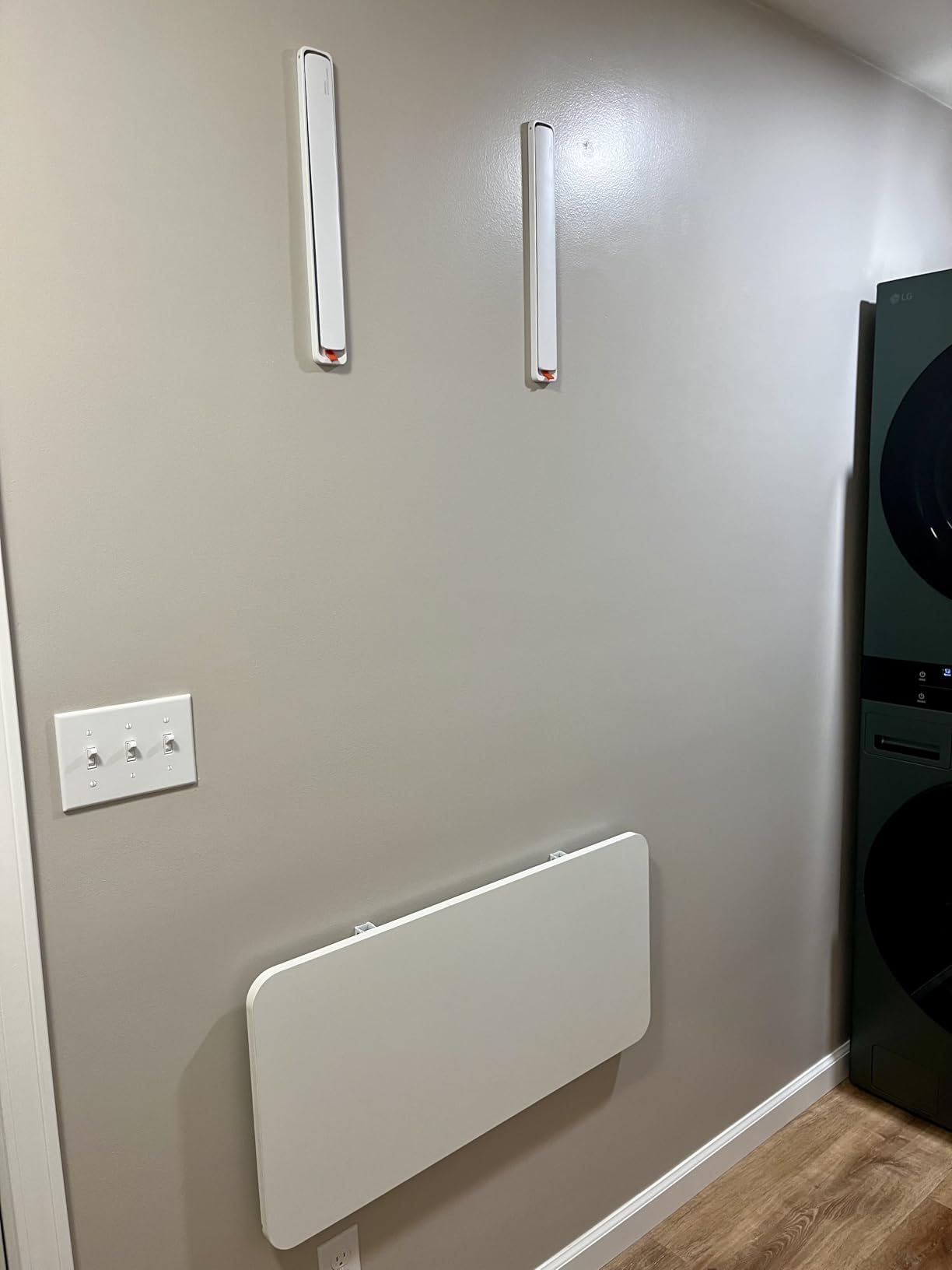 Neoaider Upgrade Wall Mounted Folding Table 31.5
