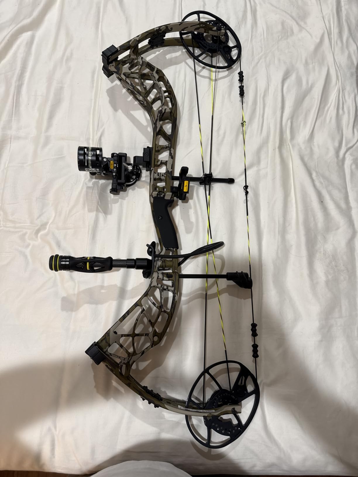 Bear Archery Adapt 2 HP RTH+, The Hunting Public Collaboration, DHC Hybrid Cam, 27