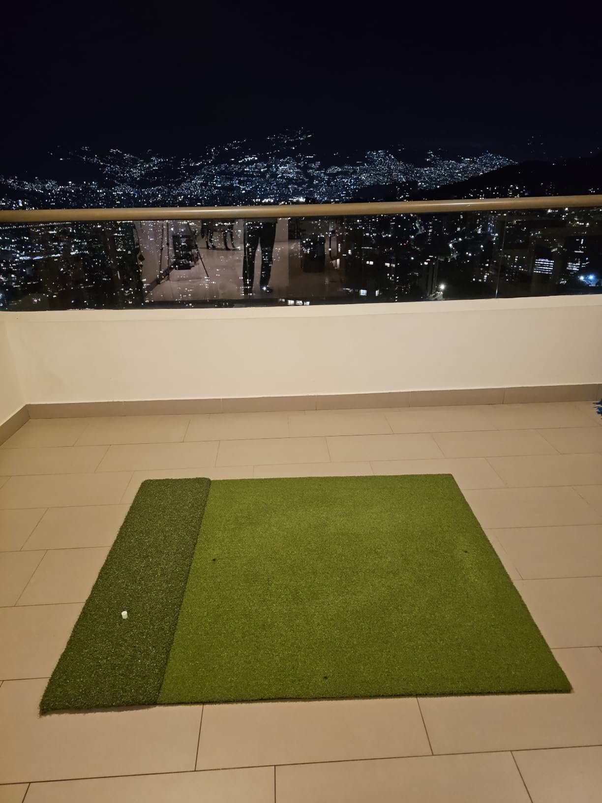 Fanshaw Premium Dual-Turf Golf Mat: 5x4ft/6x4ft 40MM-50MM Thickened for Backyard, Driving Range, Indoor & Outdoor Practice Hitting, Swing & Chipping, Ideal Gifts for Men Dad customer photo 2