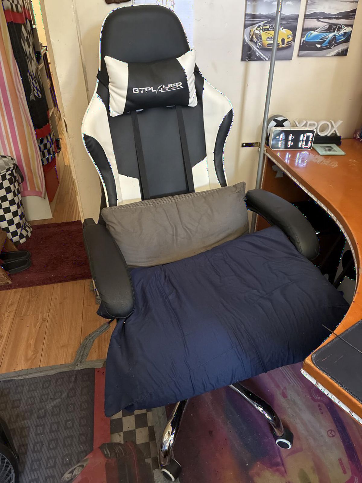 GTPLAYER Gaming Chair, Computer Chair with Footrest and Lumbar Support, Height Adjustable Game Chair with 360°-Swivel Seat and Headrest and for Office or Gaming (Pearl White) customer photo 2